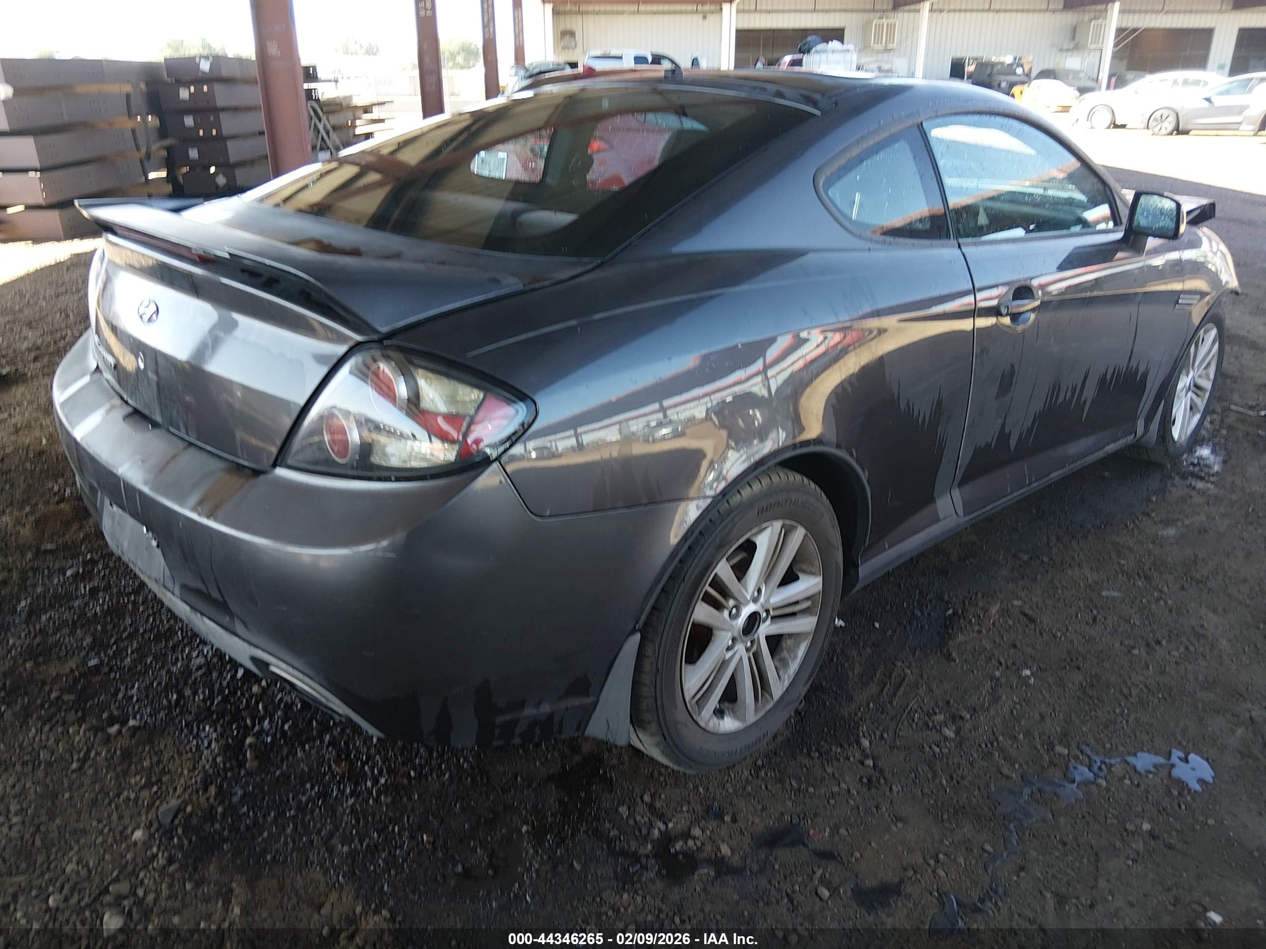 HYUNDAI TIBURON image 4