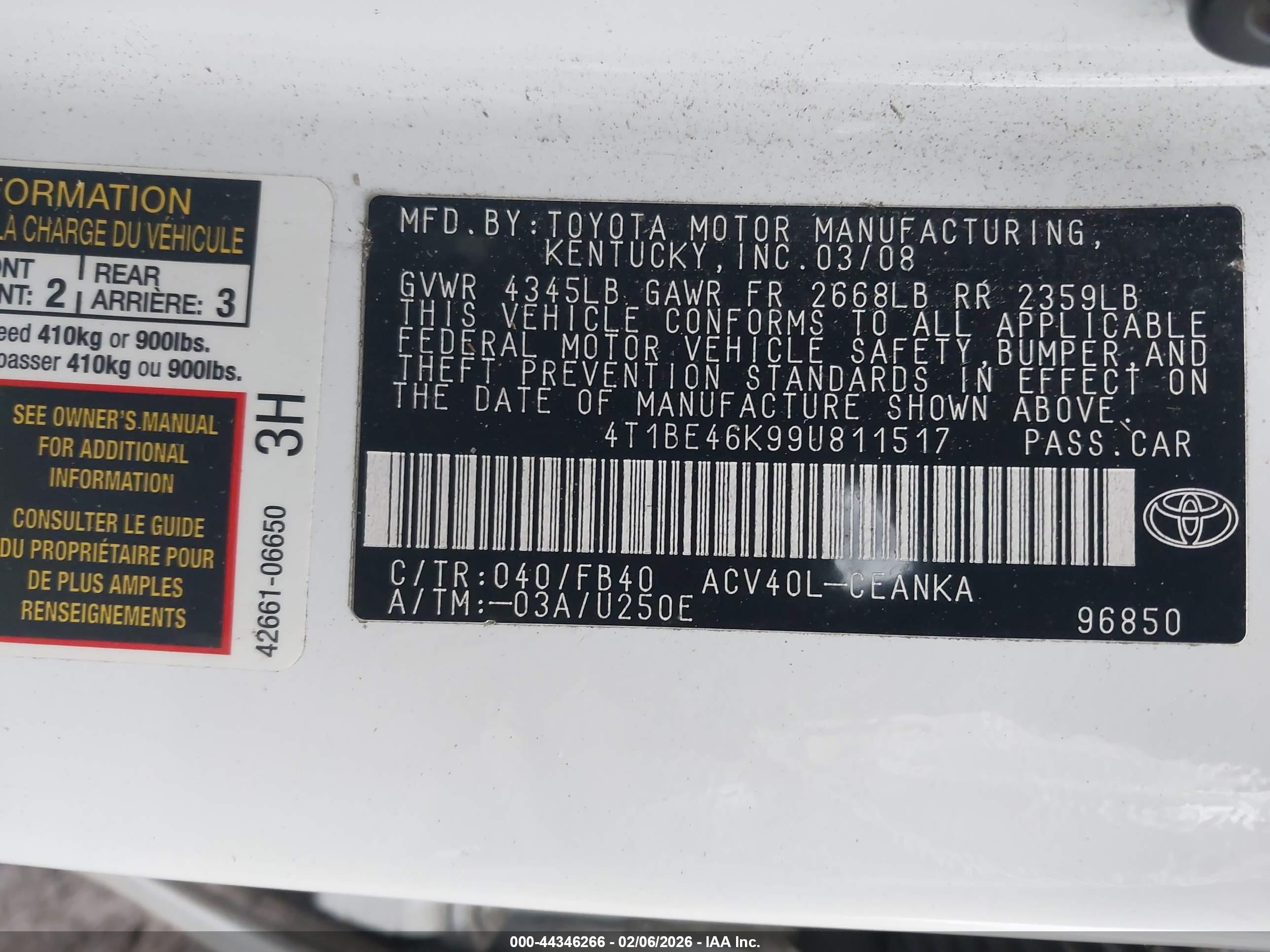 TOYOTA CAMRY image 9