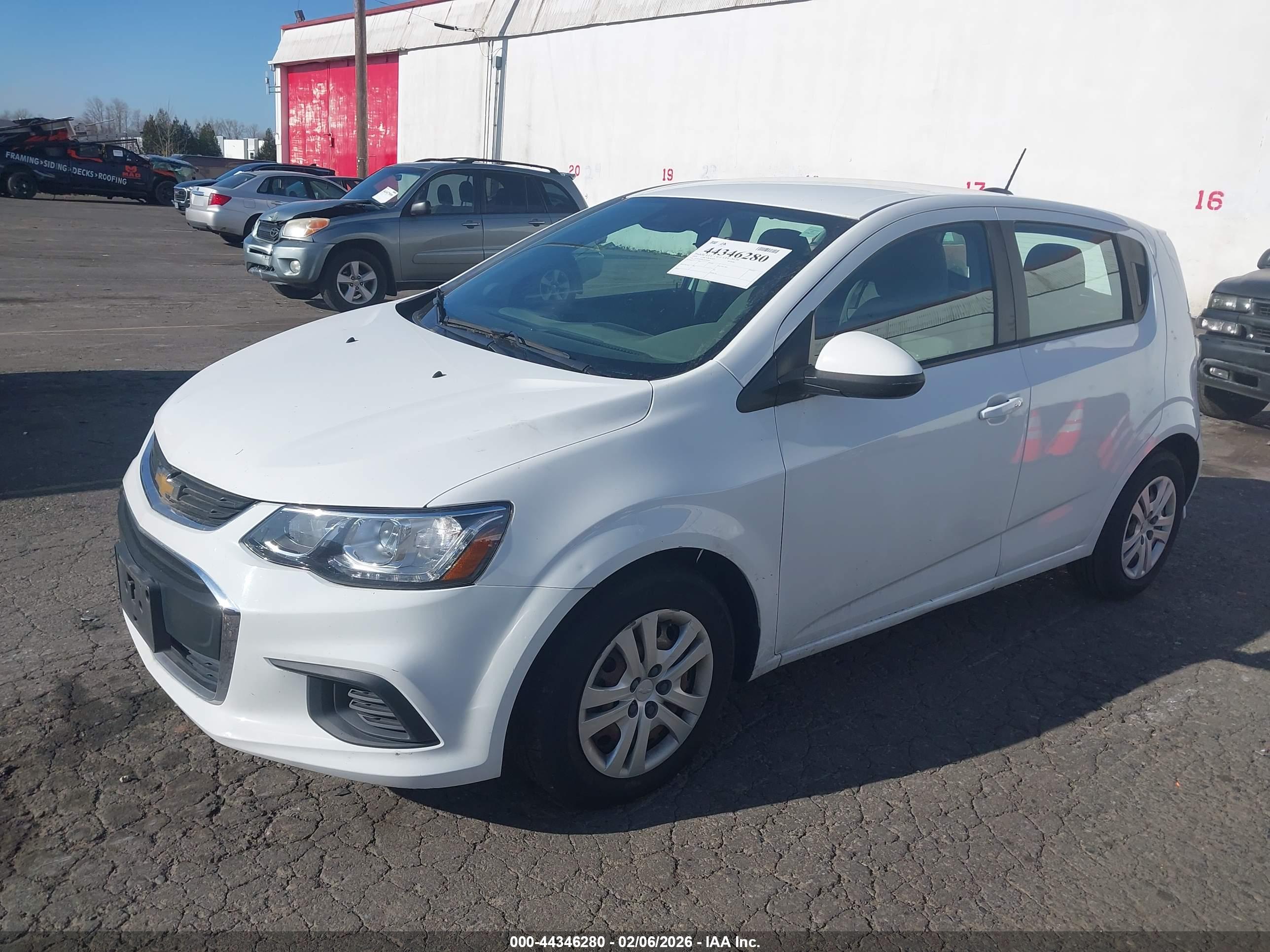 CHEVROLET SONIC image 2