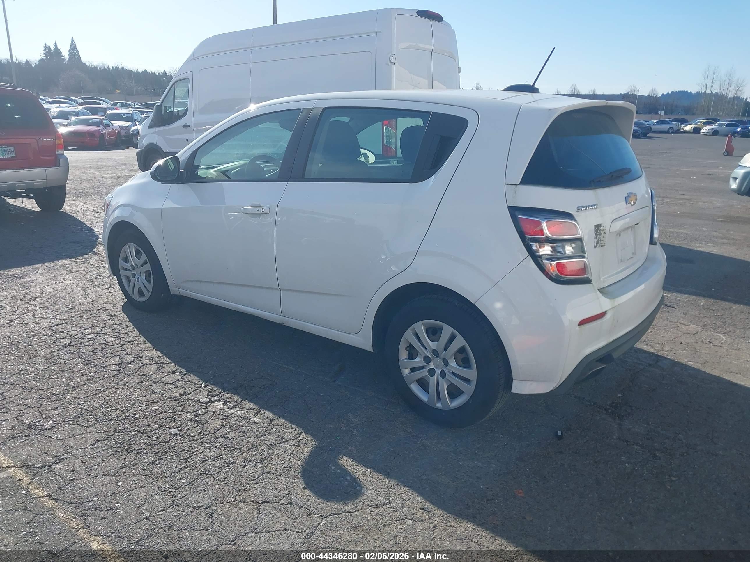 CHEVROLET SONIC image 3