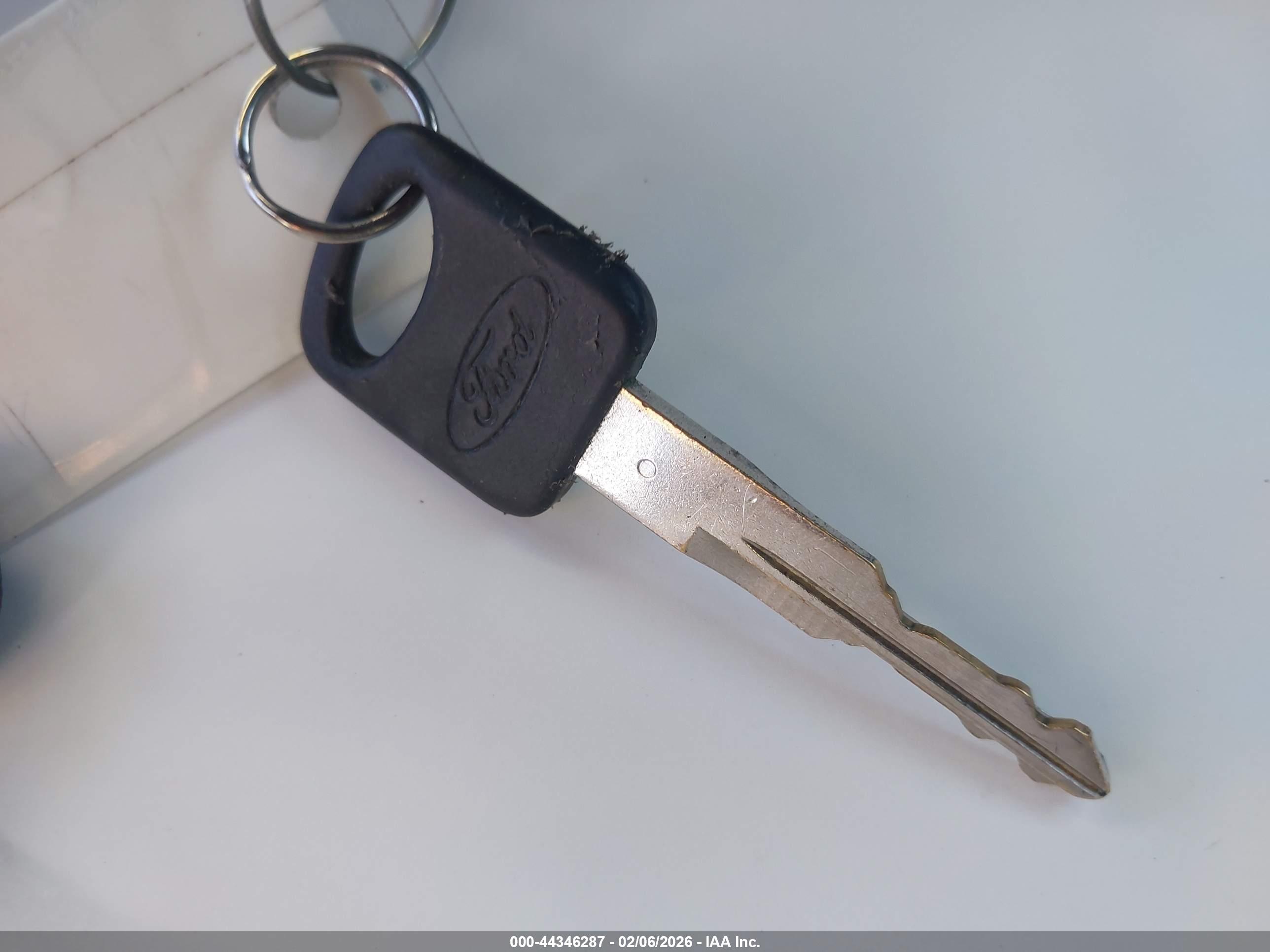 FORD RANGER image 11