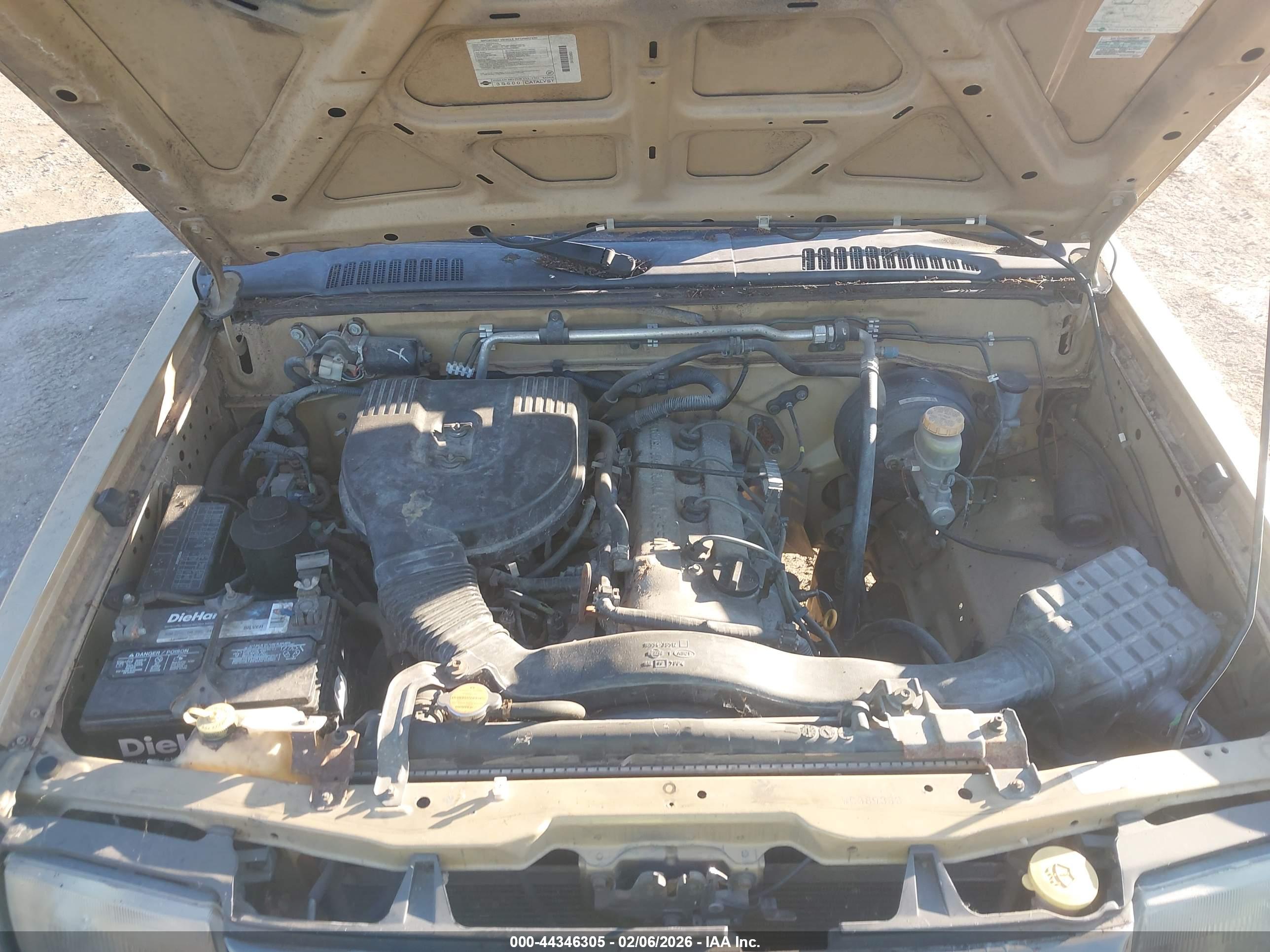 NISSAN FRONTIER image 10