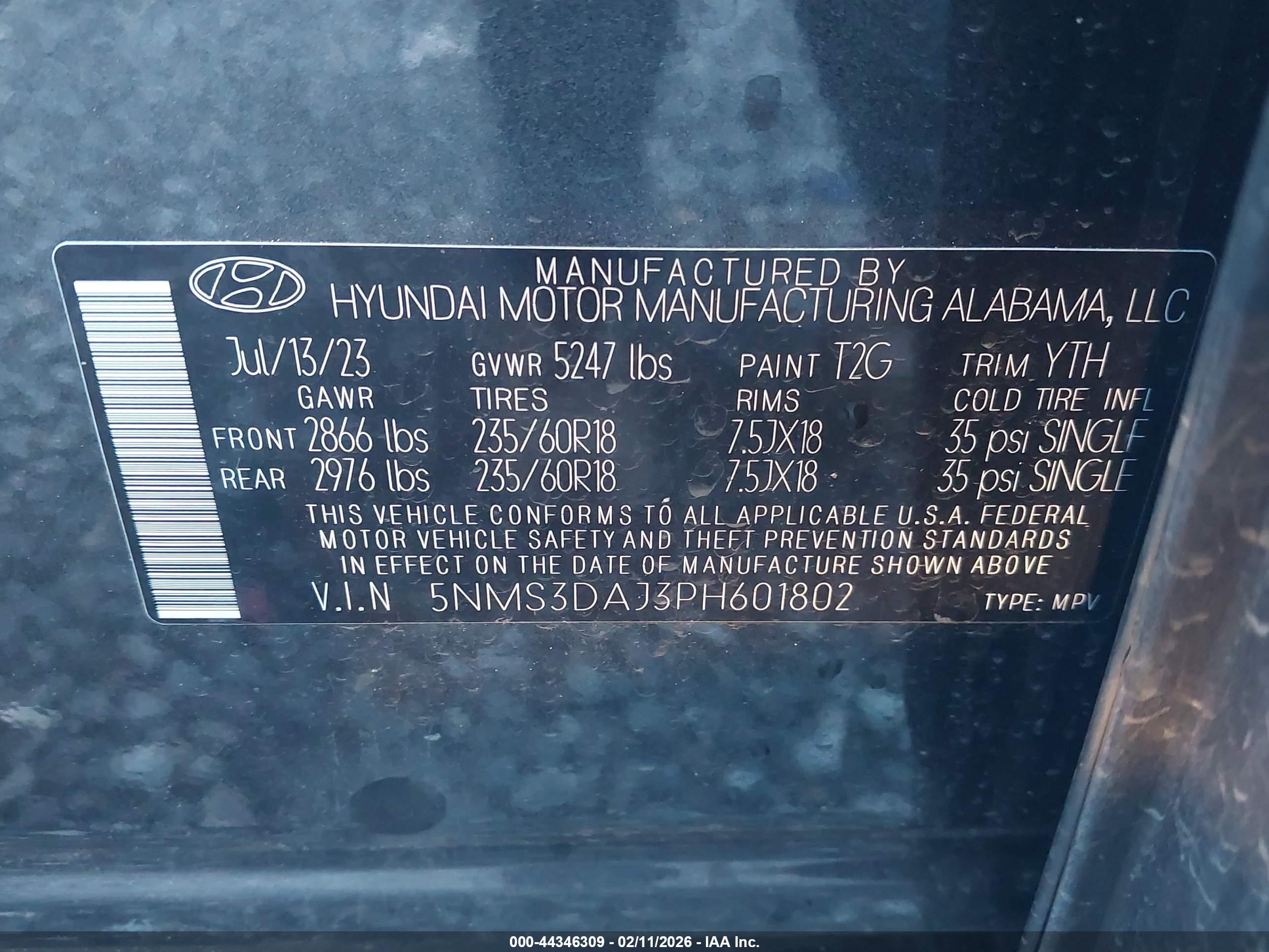 HYUNDAI SANTA image 9