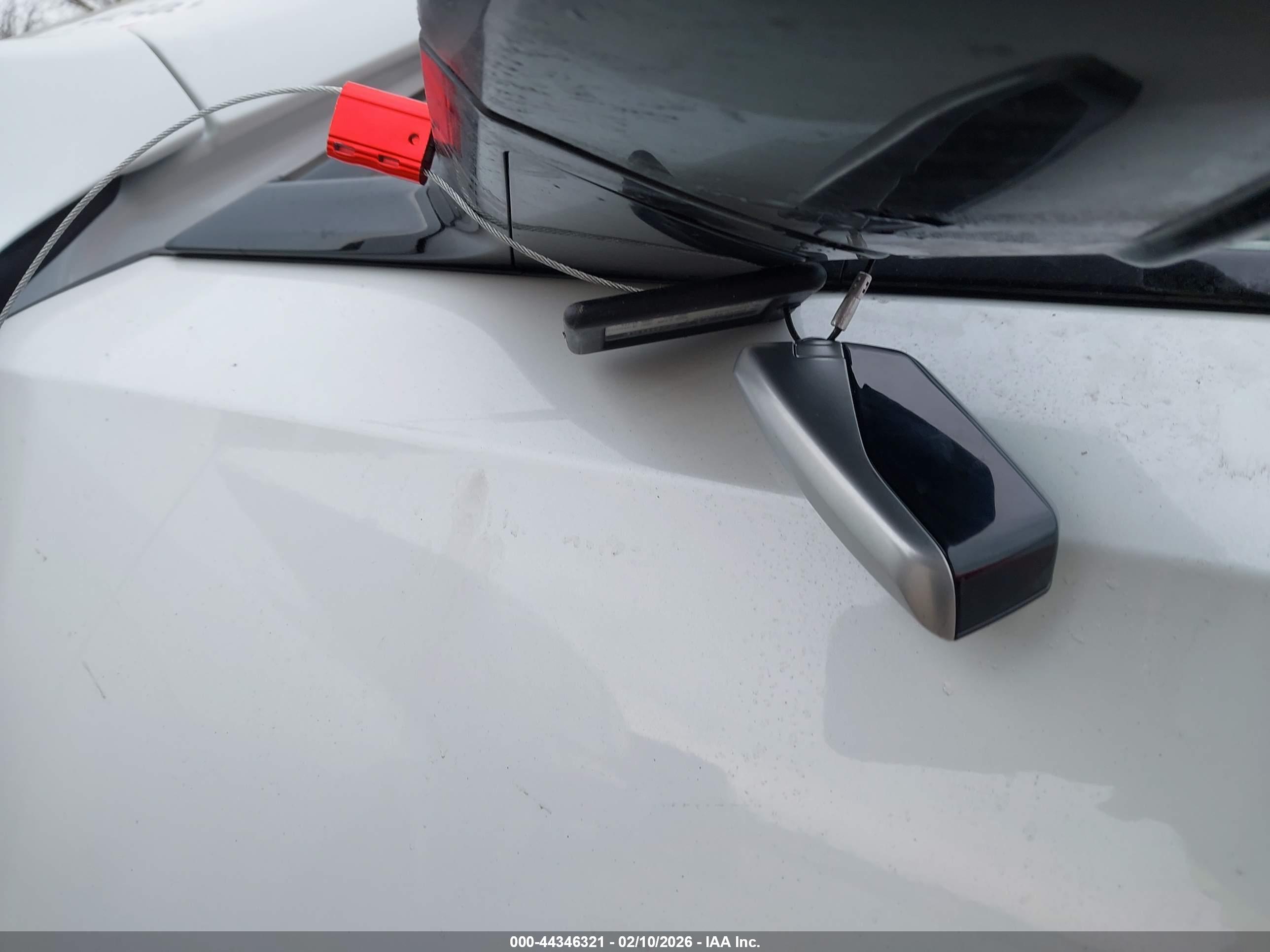 BMW 760I image 11