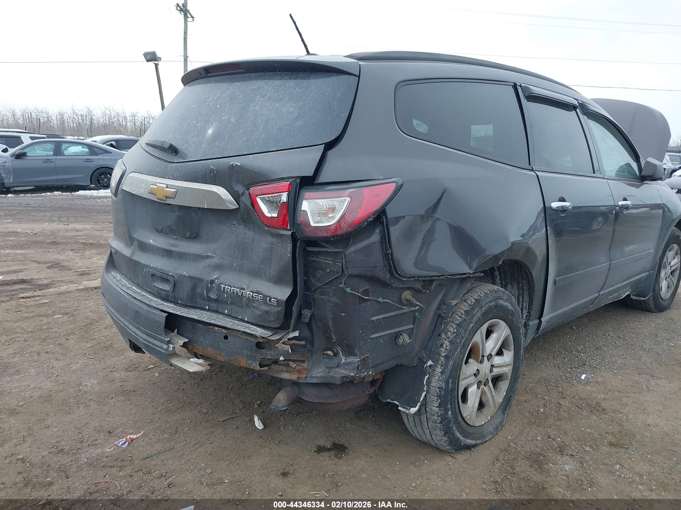 CHEVROLET TRAVERSE image 6