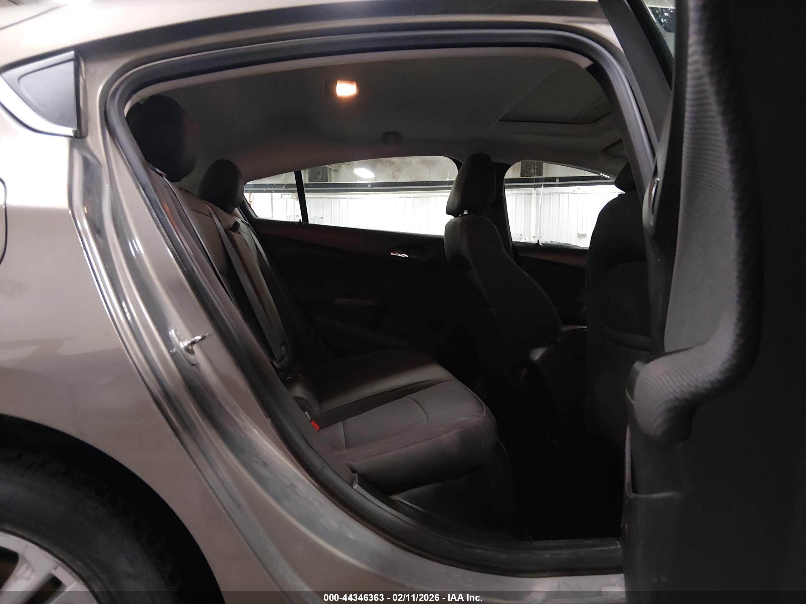 CHEVROLET CRUZE image 8