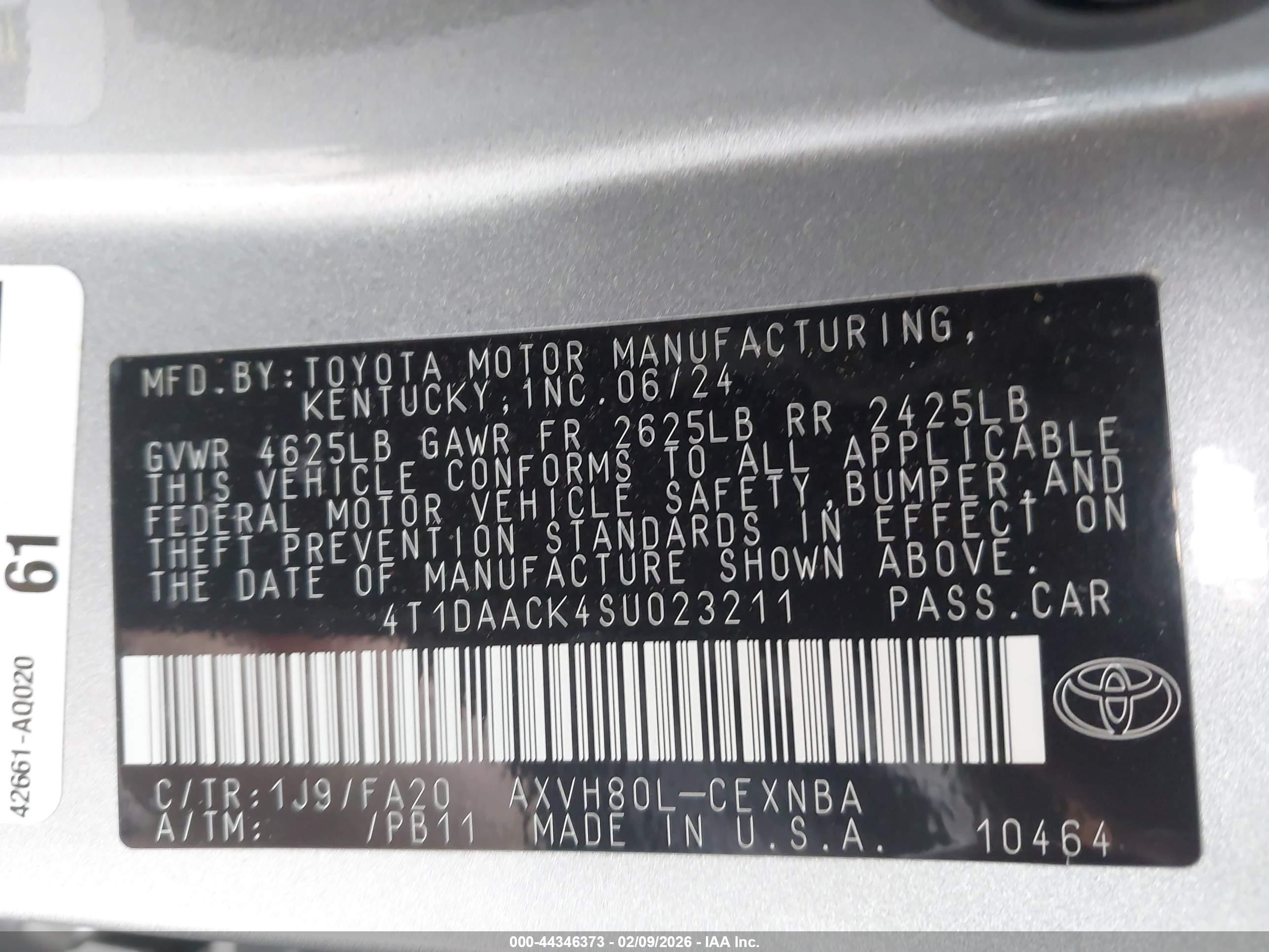 TOYOTA CAMRY image 9