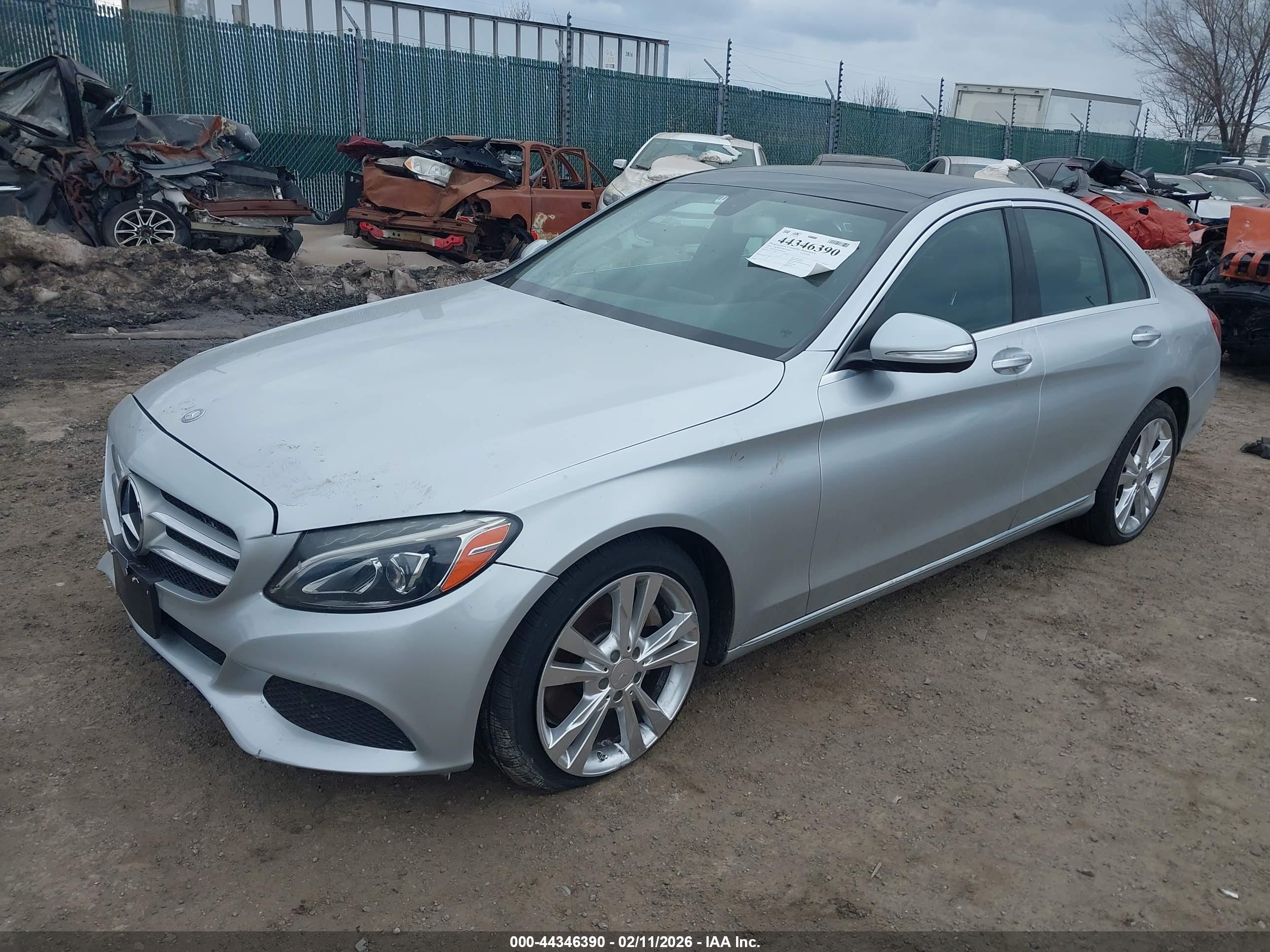 MERCEDES-BENZ C-CLASS image 2