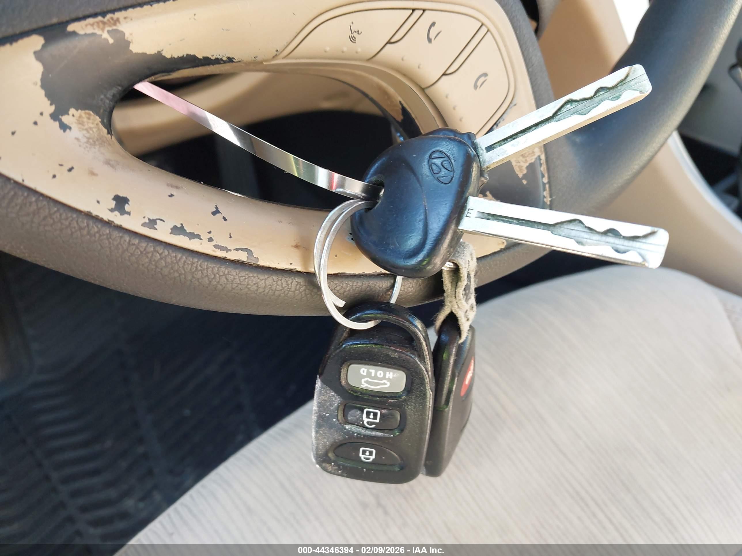 HYUNDAI SONATA image 11