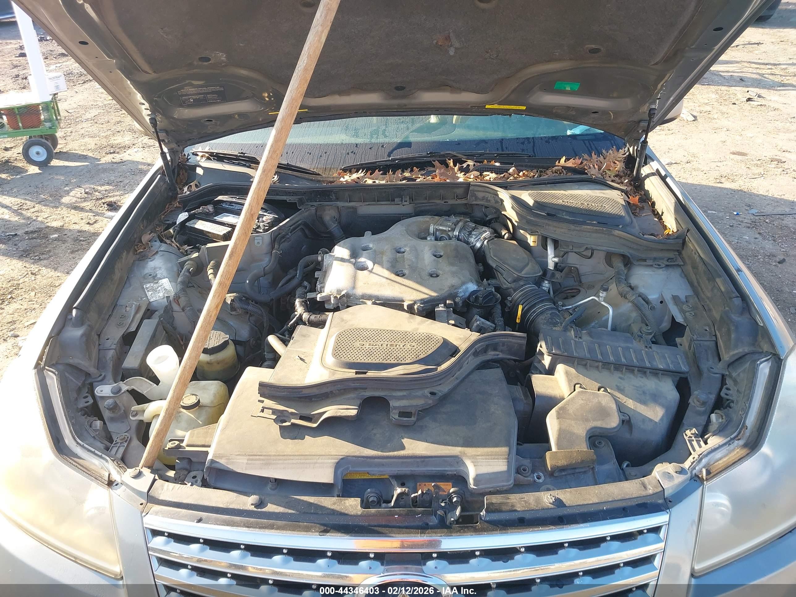 INFINITI M35 image 10