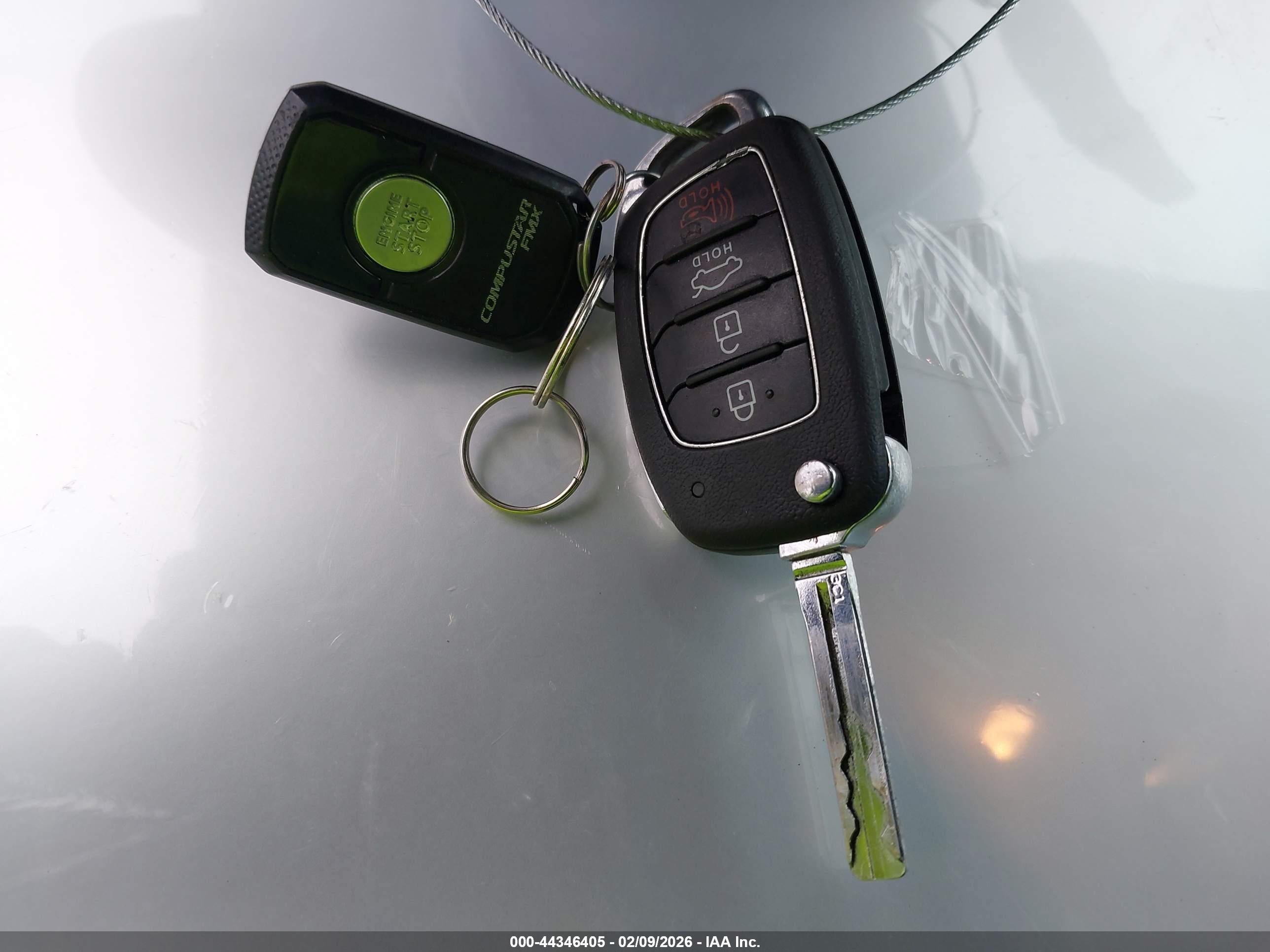HYUNDAI SONATA image 11