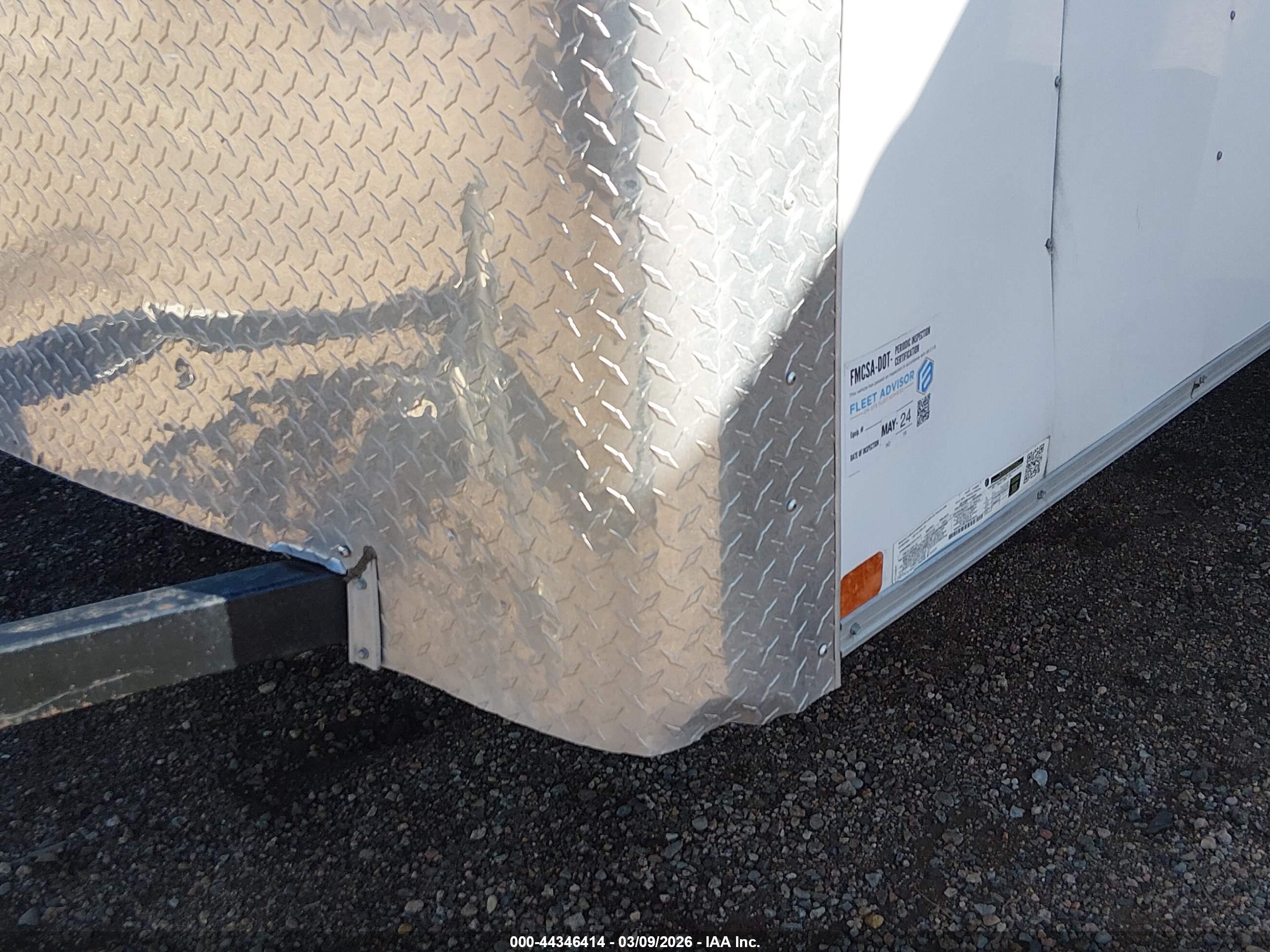 TRAILER TRAILER image 6