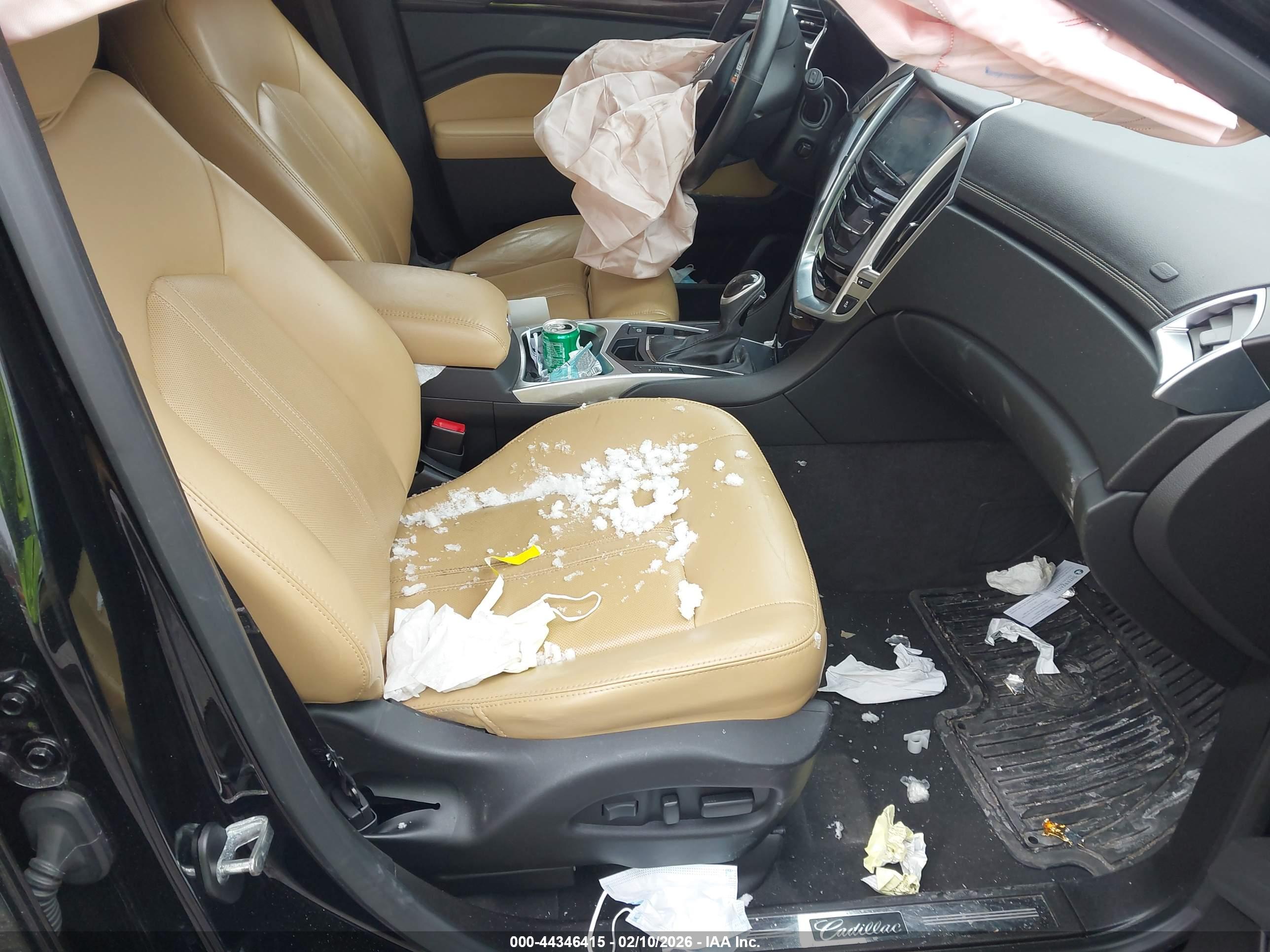 CADILLAC SRX image 5