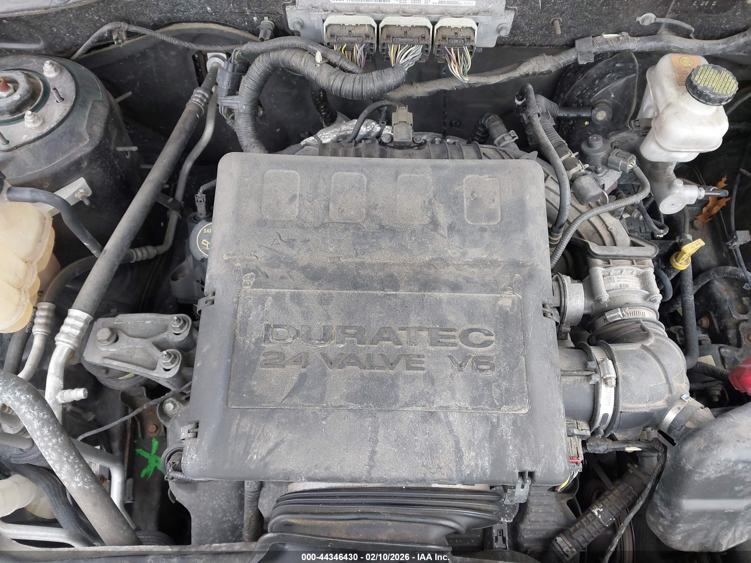 FORD ESCAPE image 10