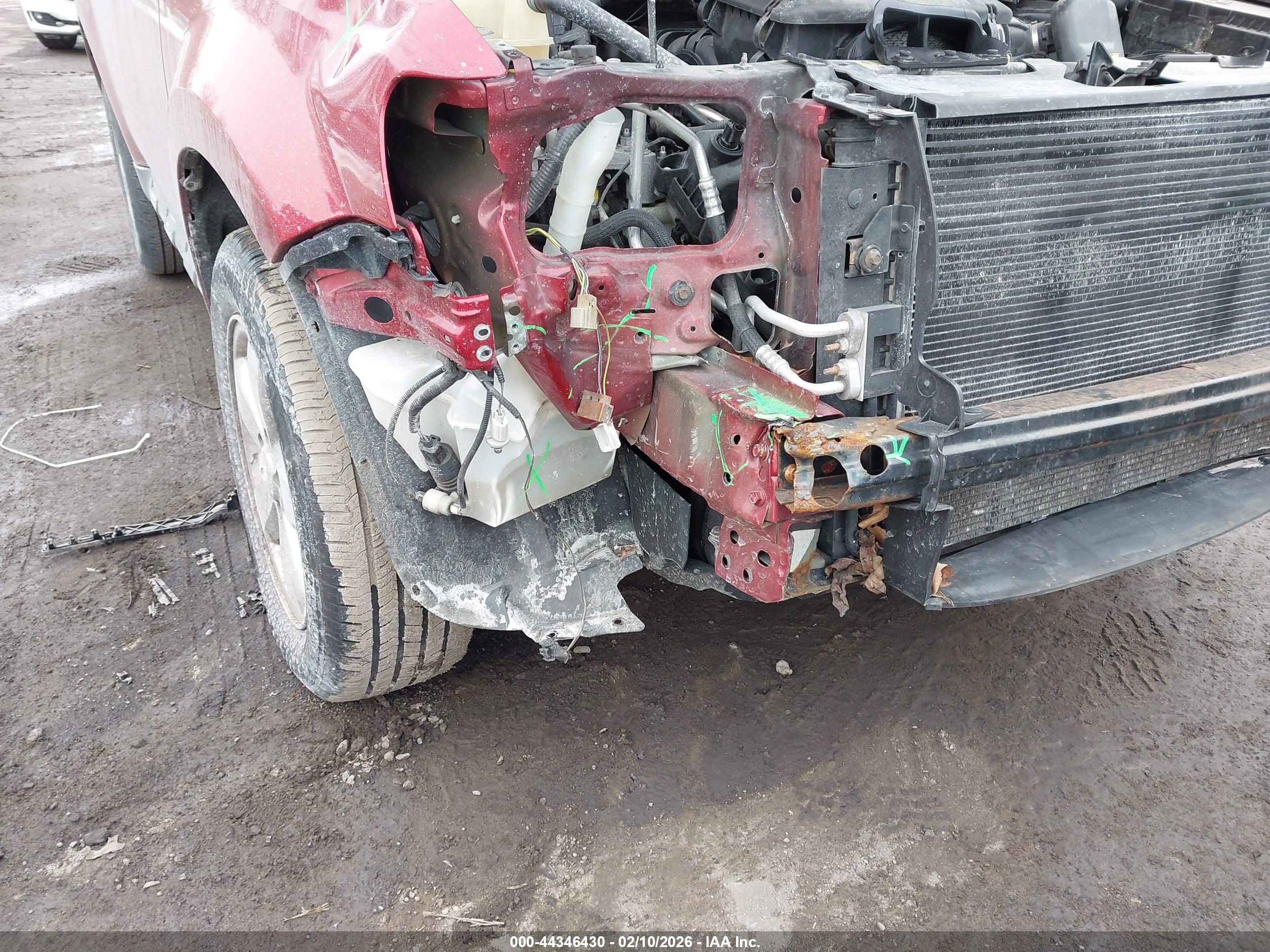 FORD ESCAPE image 6