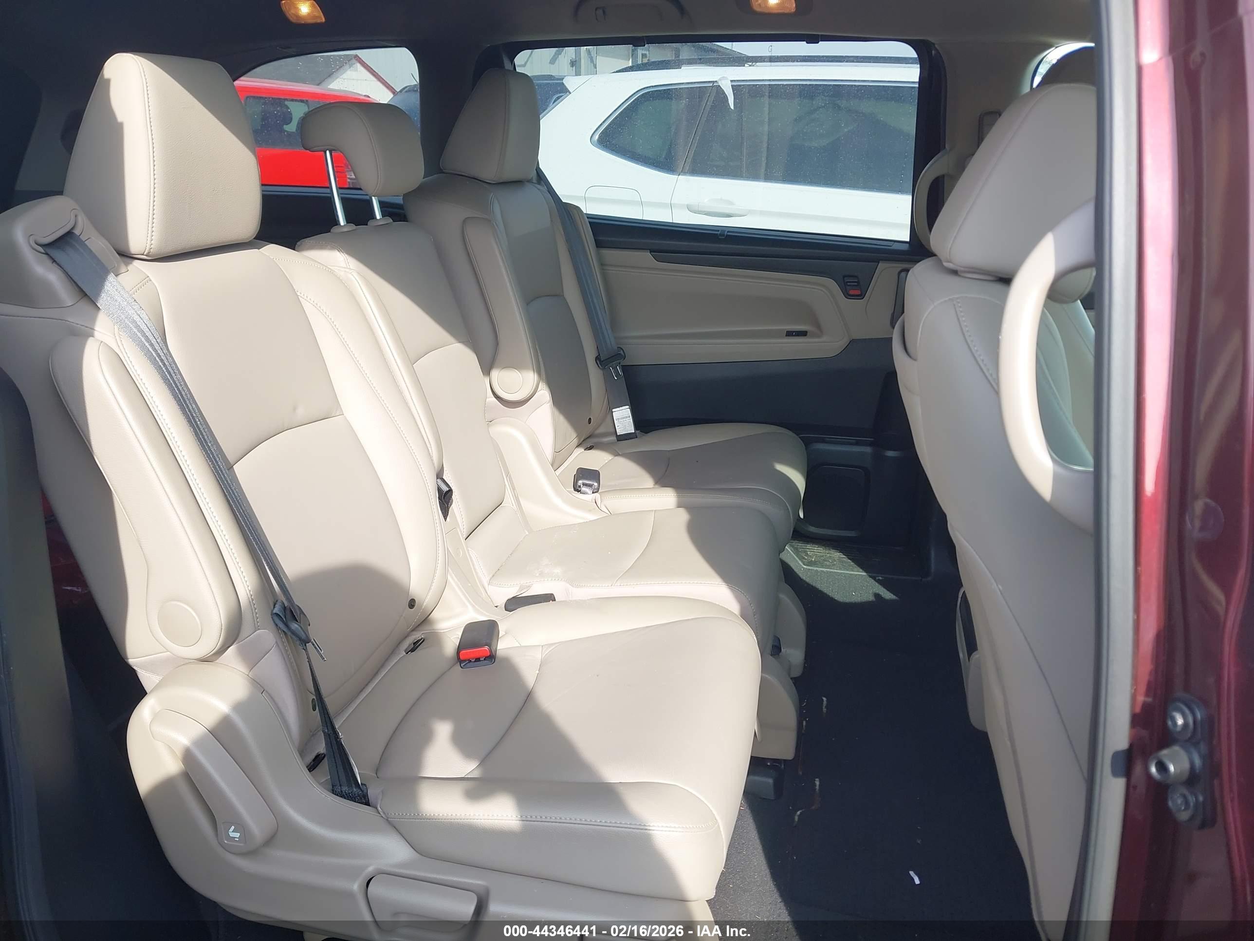 HONDA ODYSSEY image 8