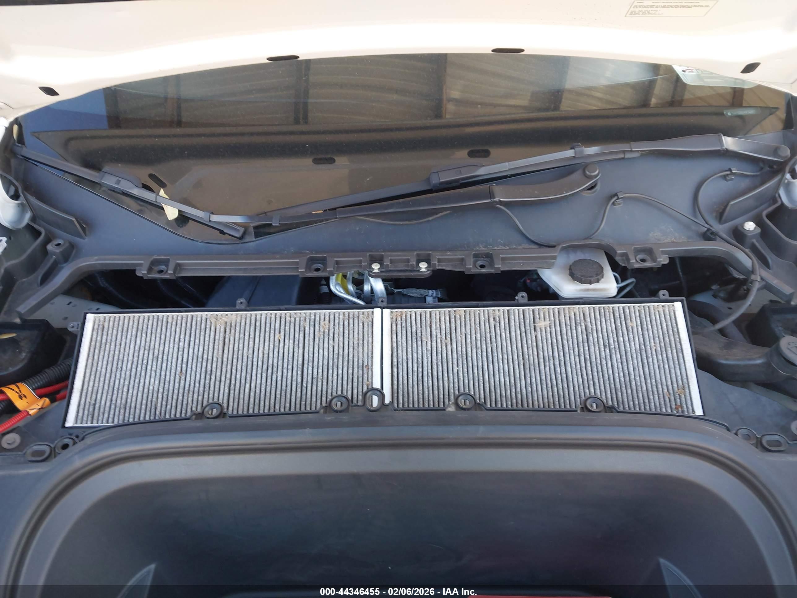 TESLA MODEL image 10