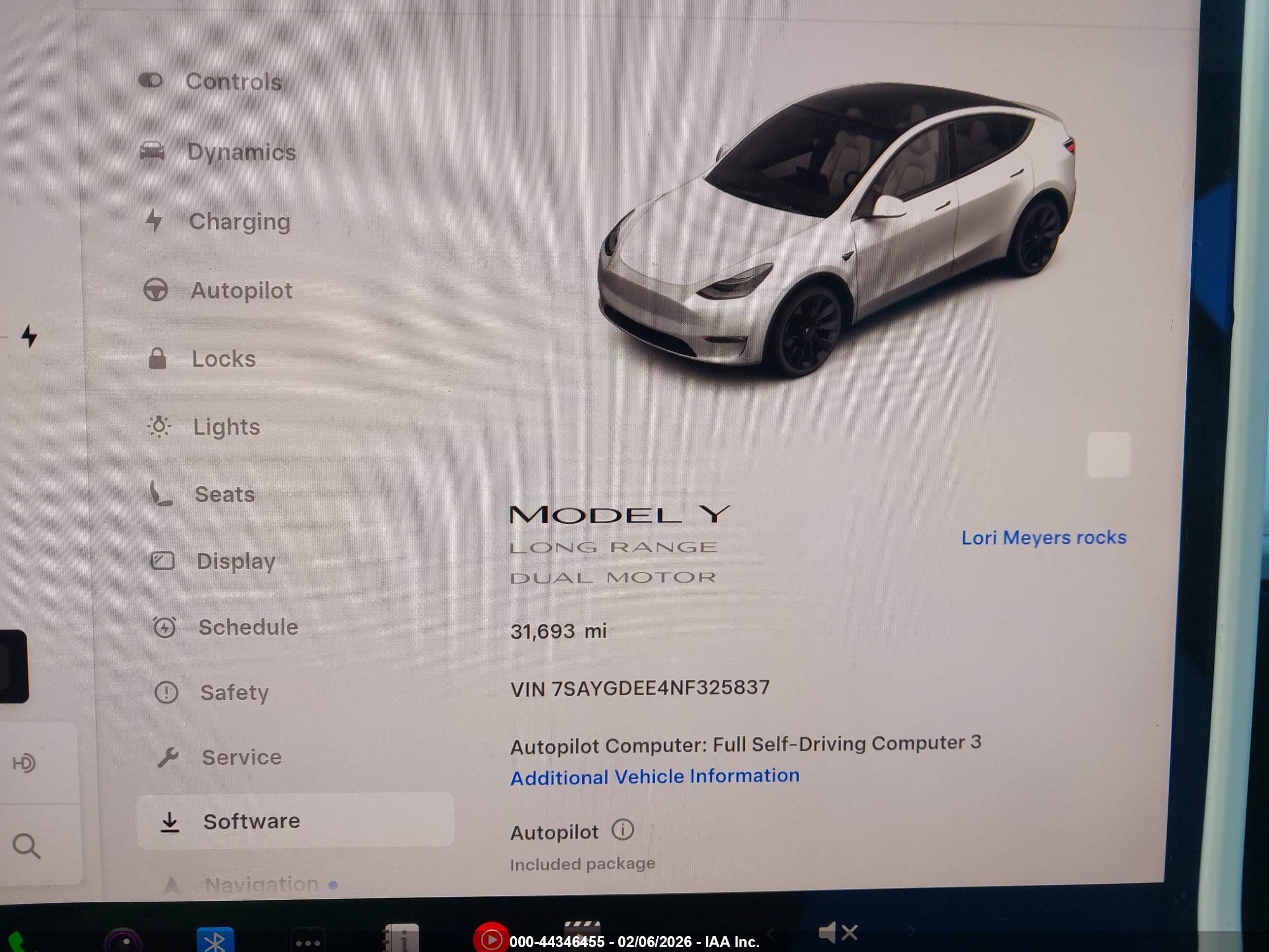 TESLA MODEL image 7