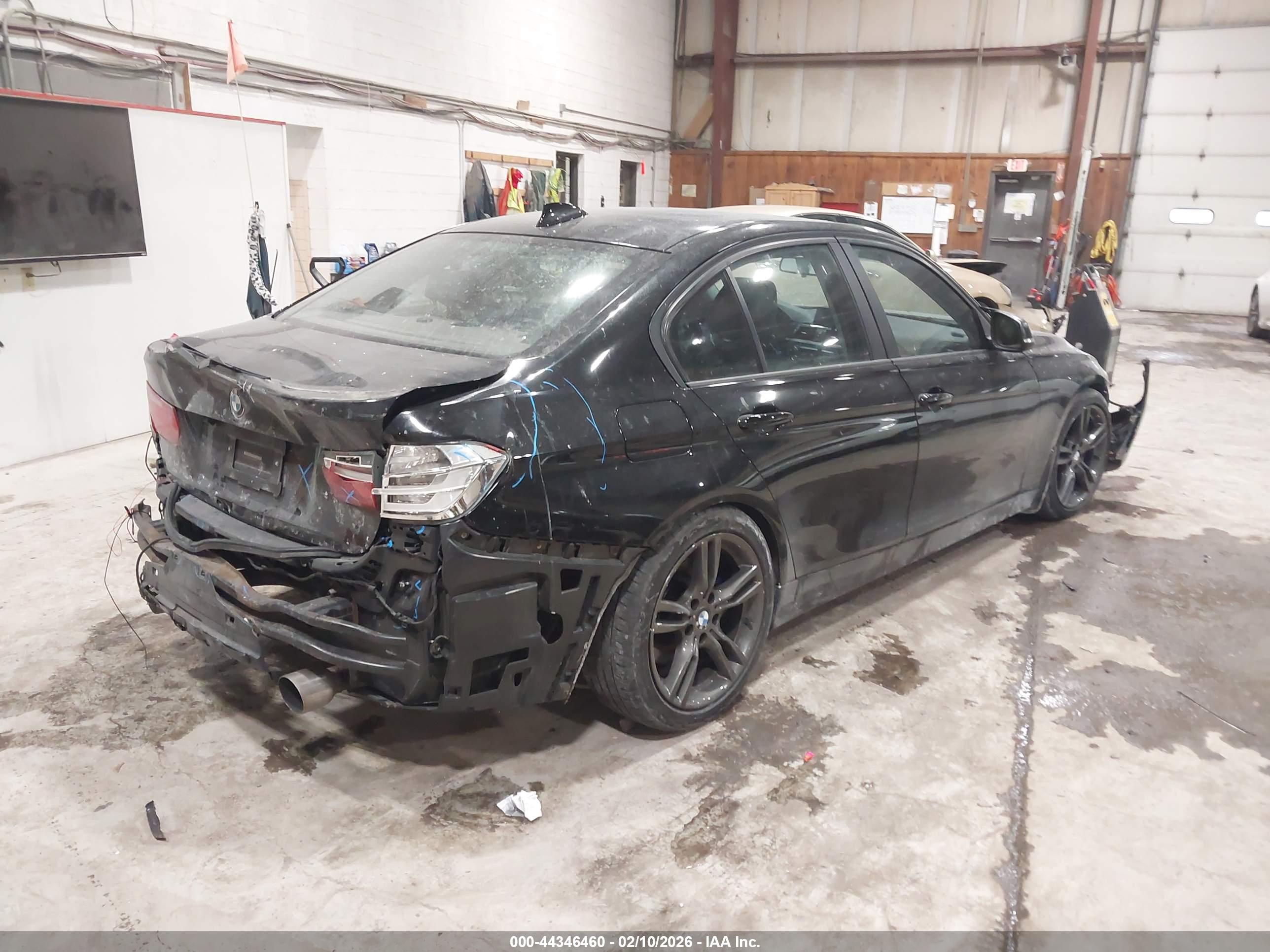 BMW 335I image 4