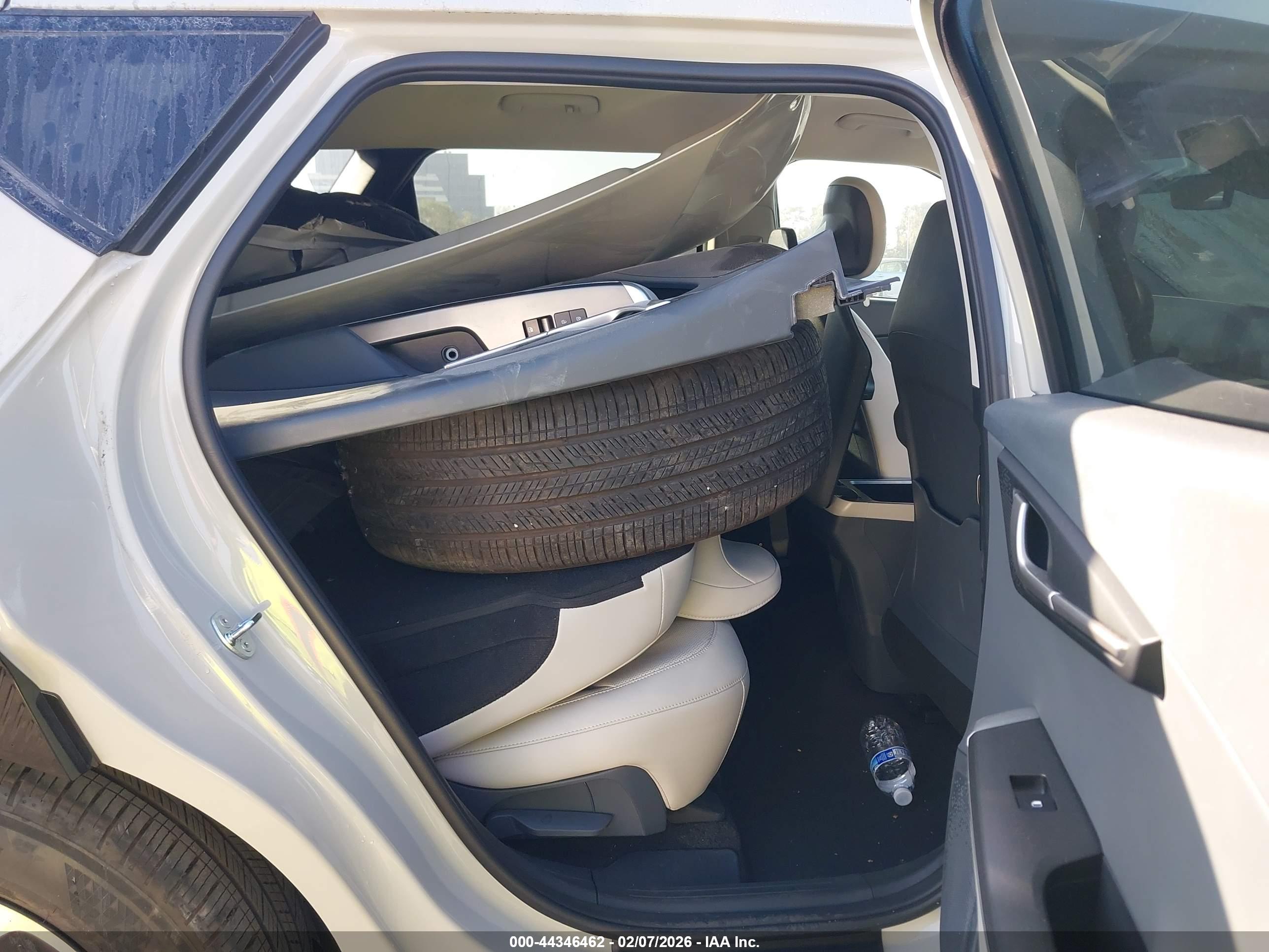 KIA EV6 image 8