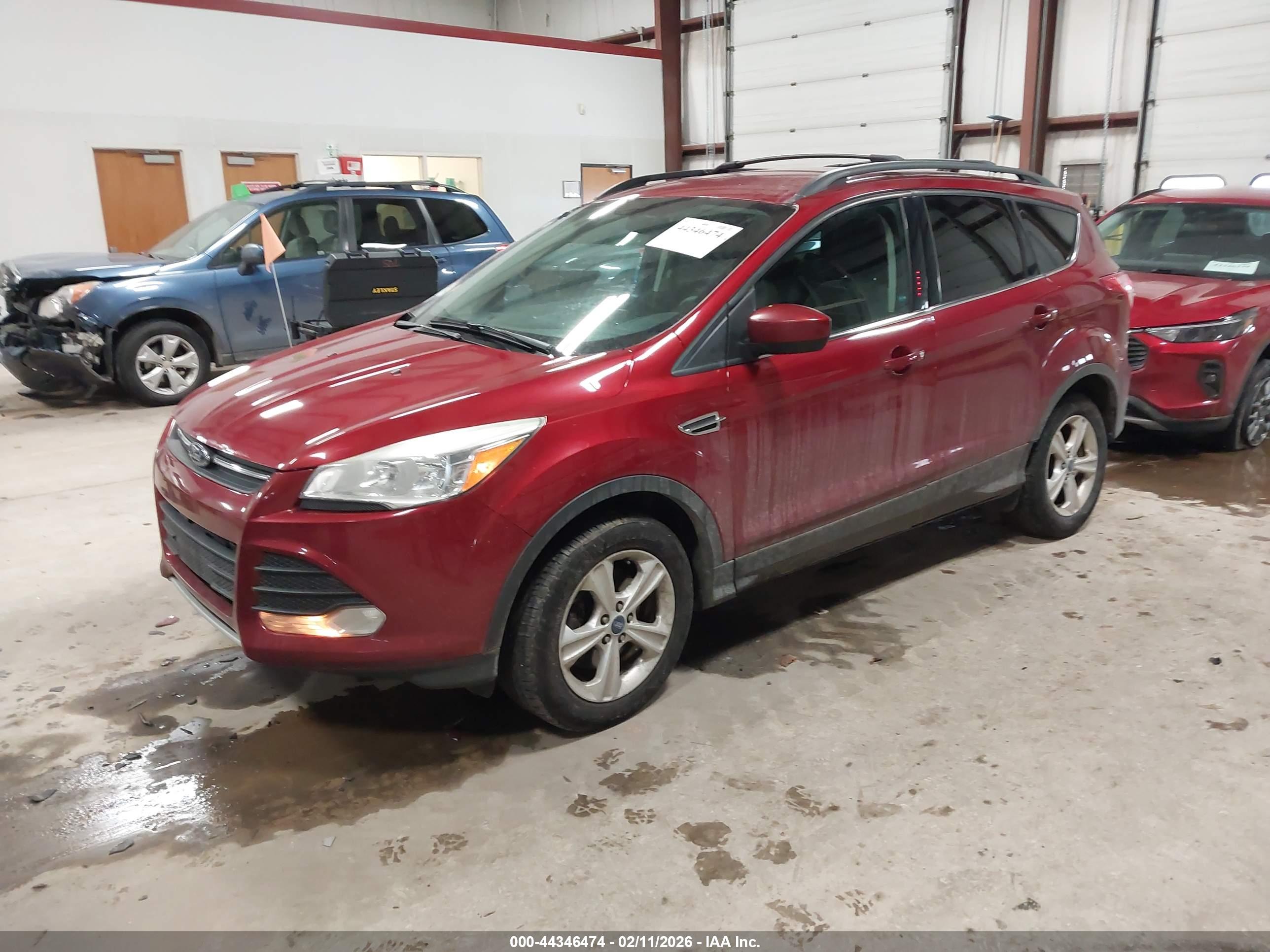 FORD ESCAPE image 2