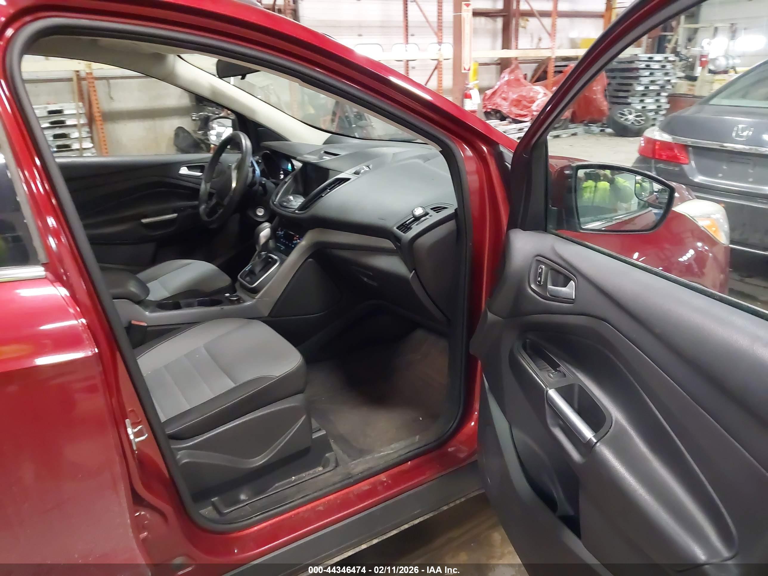 FORD ESCAPE image 5