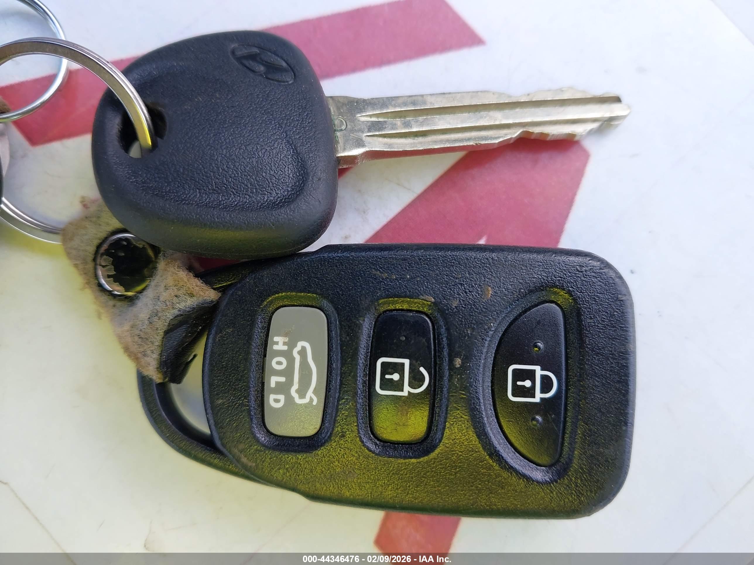 HYUNDAI ELANTRA image 11