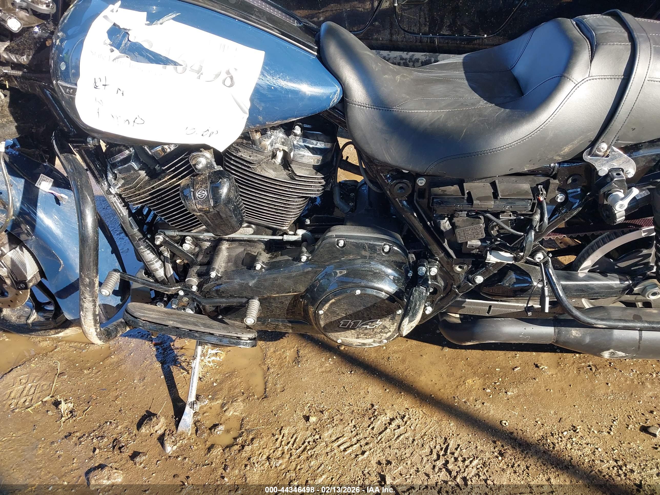 HARLEY-DAVIDSON FLHXS image 9