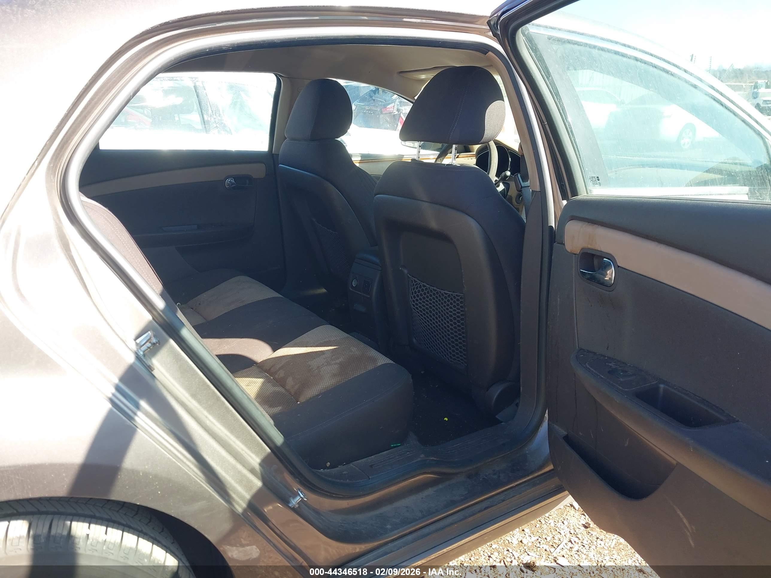 CHEVROLET MALIBU image 8