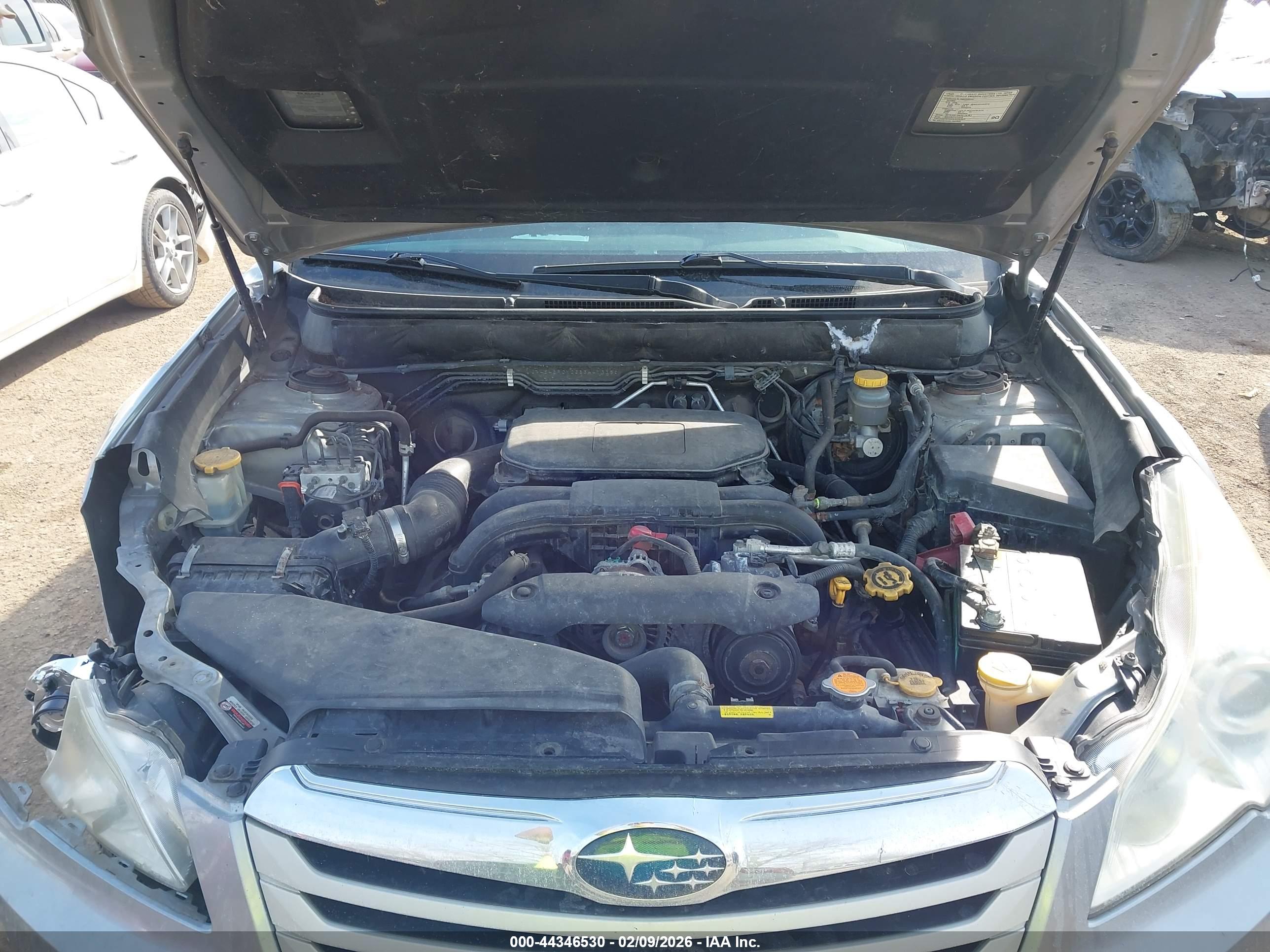 SUBARU OUTBACK image 10
