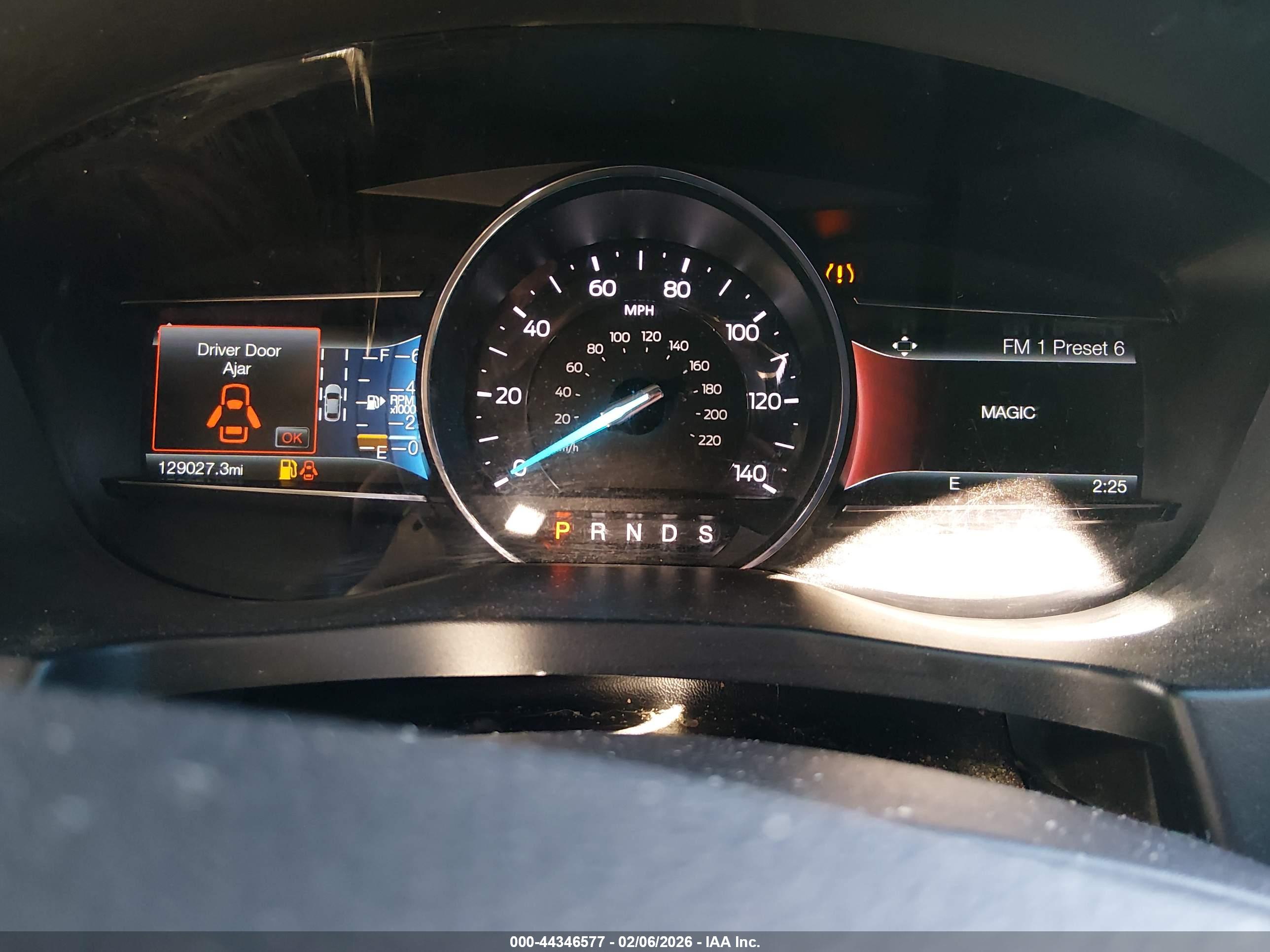 FORD EXPLORER image 7