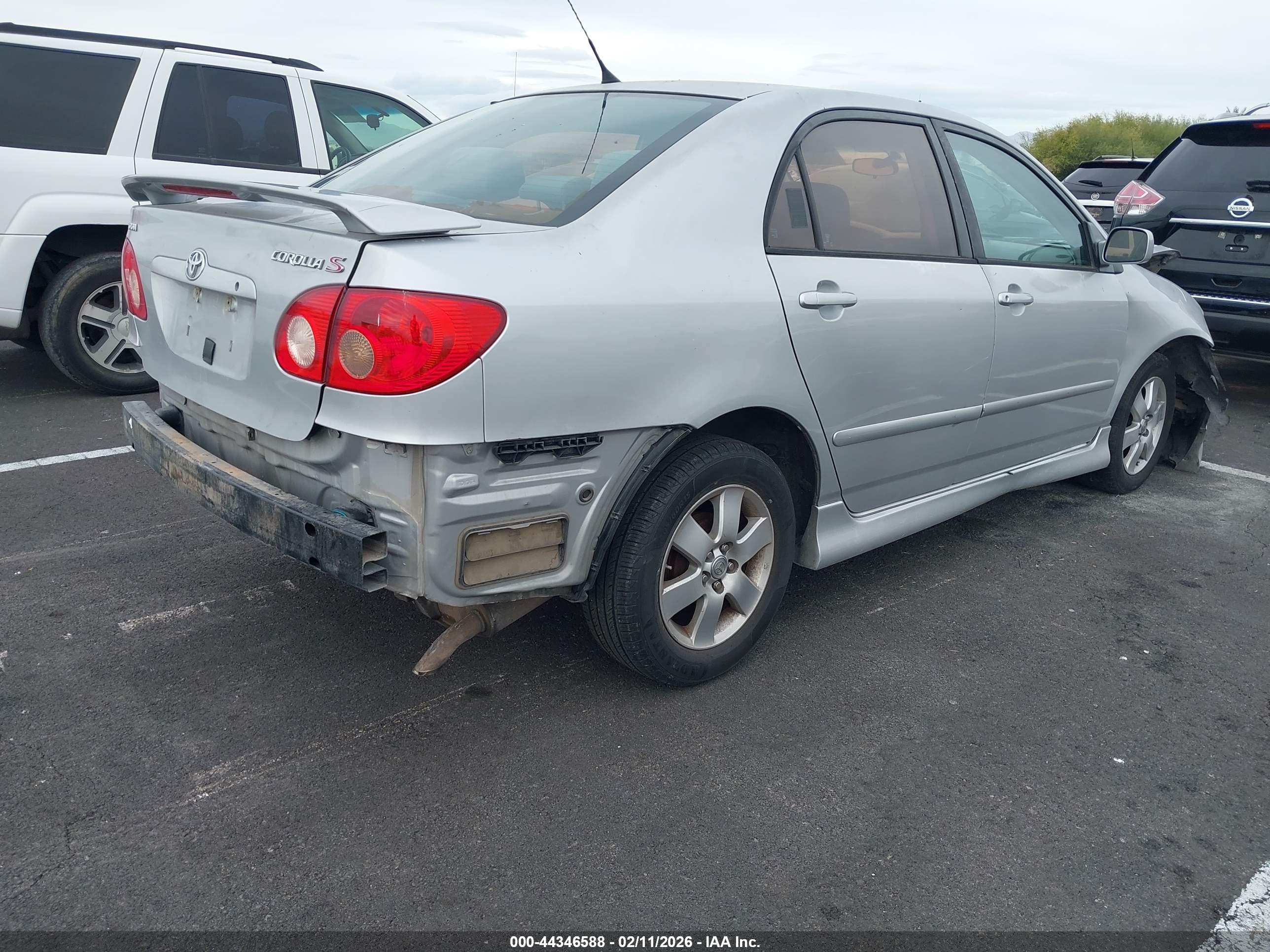 TOYOTA COROLLA image 4