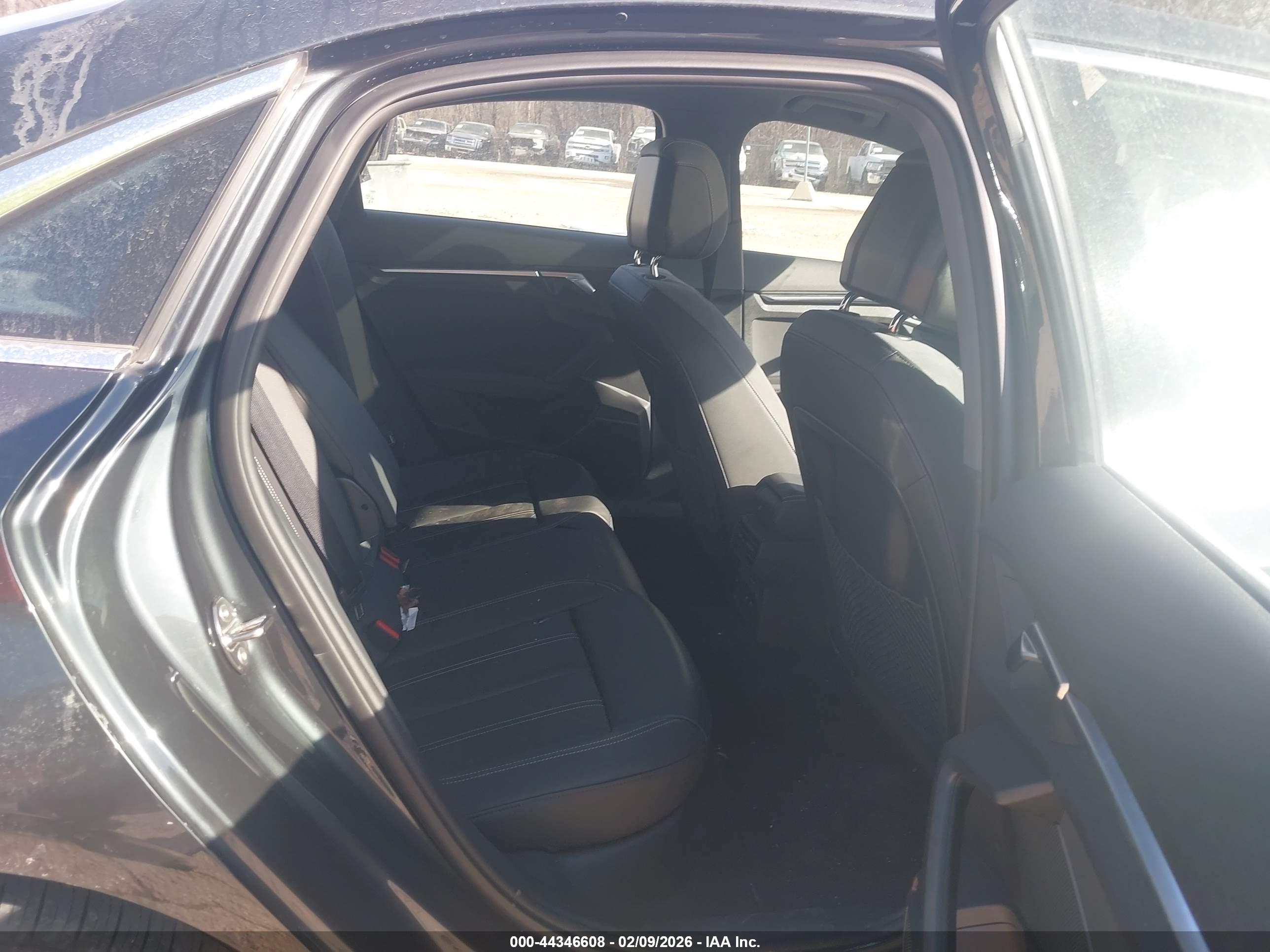 AUDI A3 image 8