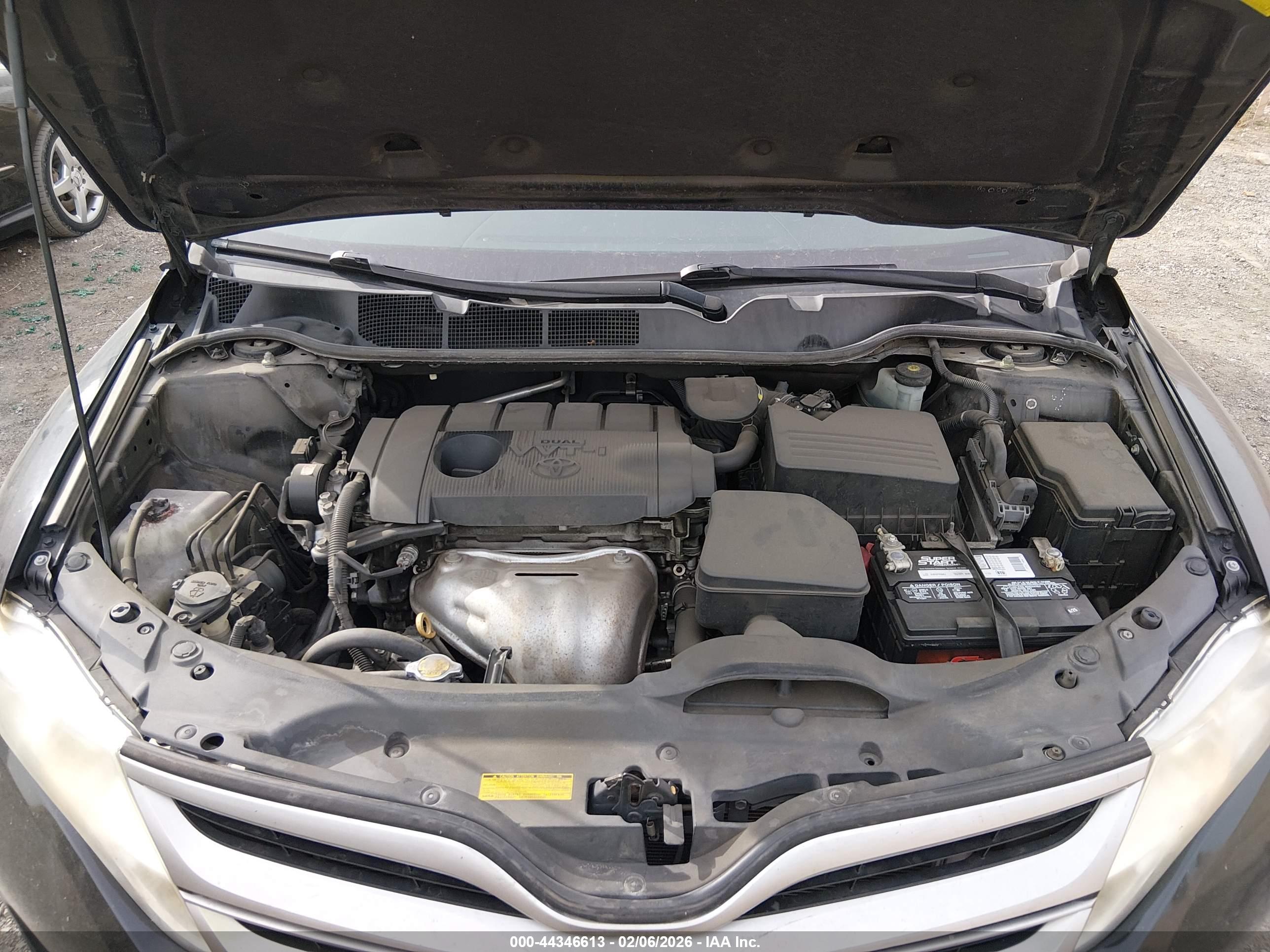 TOYOTA VENZA image 10