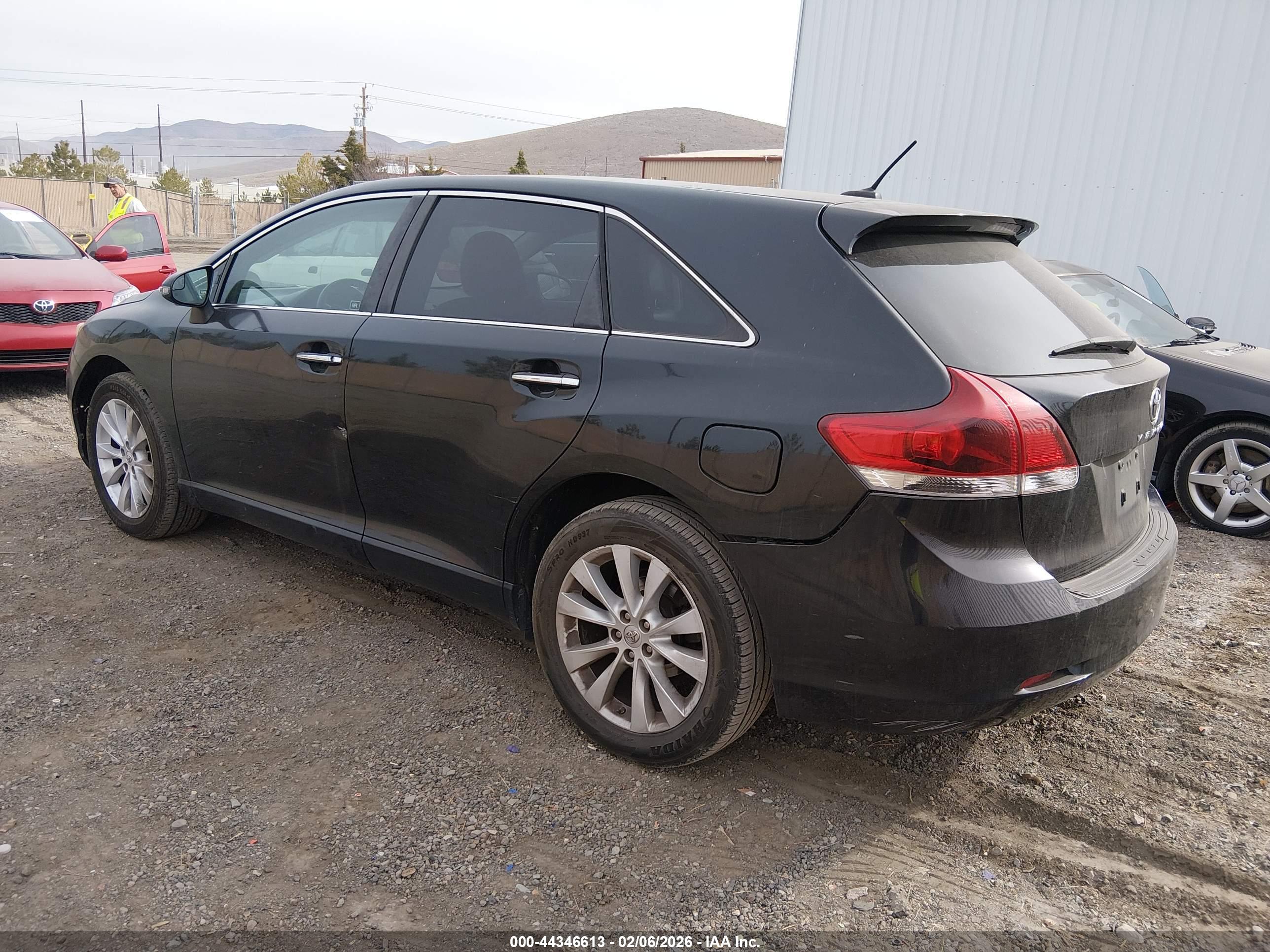 TOYOTA VENZA image 3
