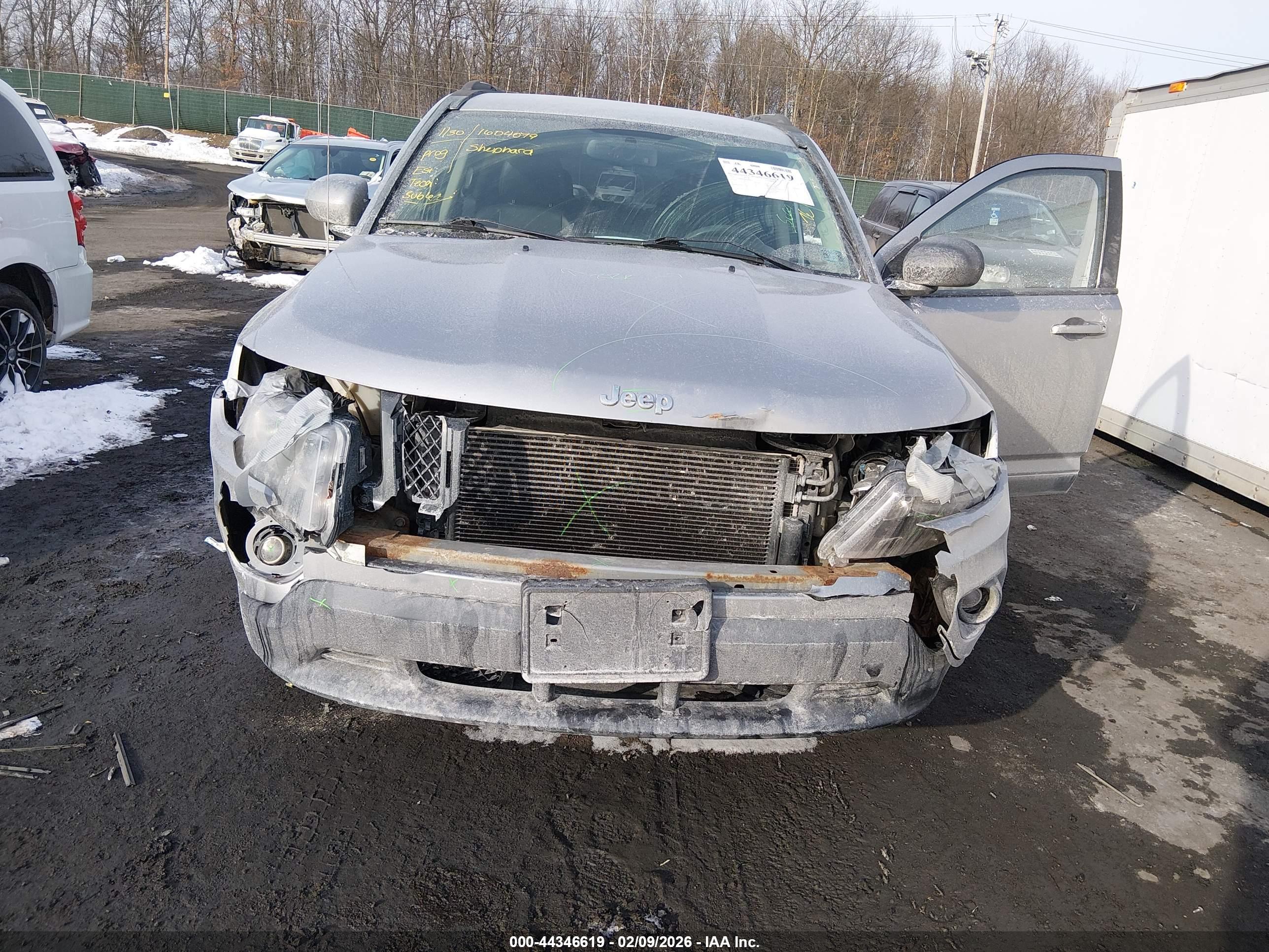 JEEP COMPASS image 6