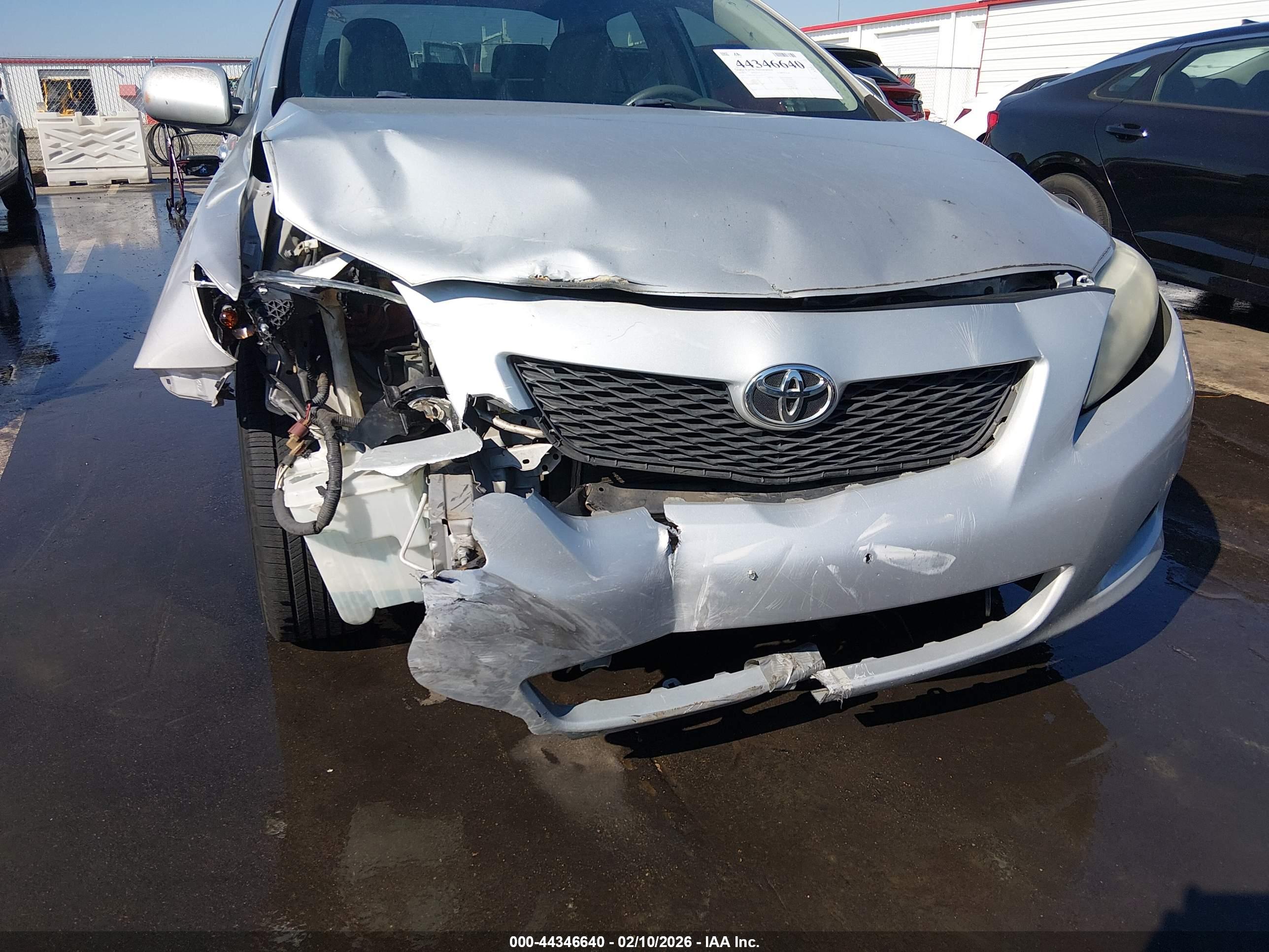 TOYOTA COROLLA image 6