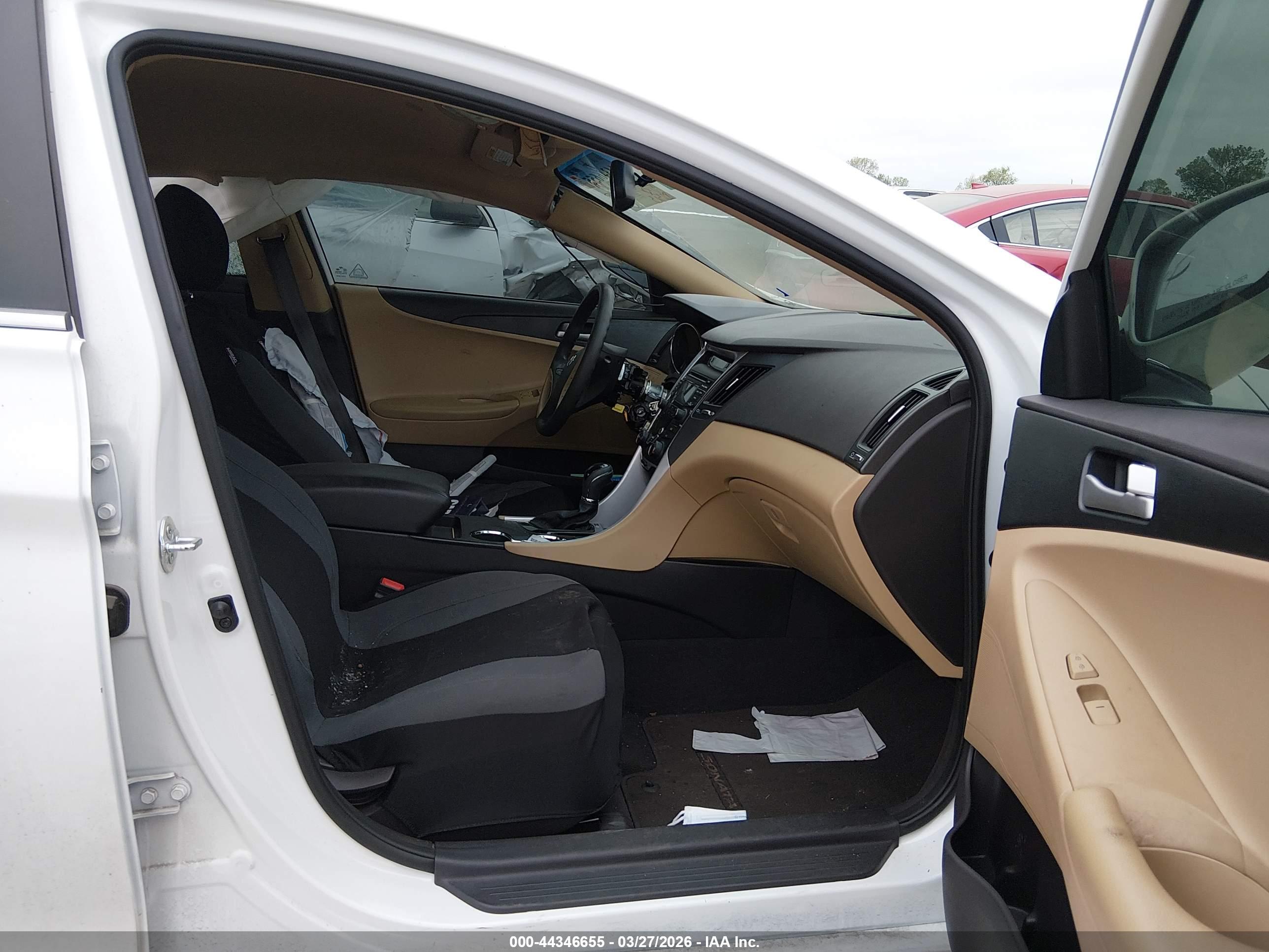 HYUNDAI SONATA image 5