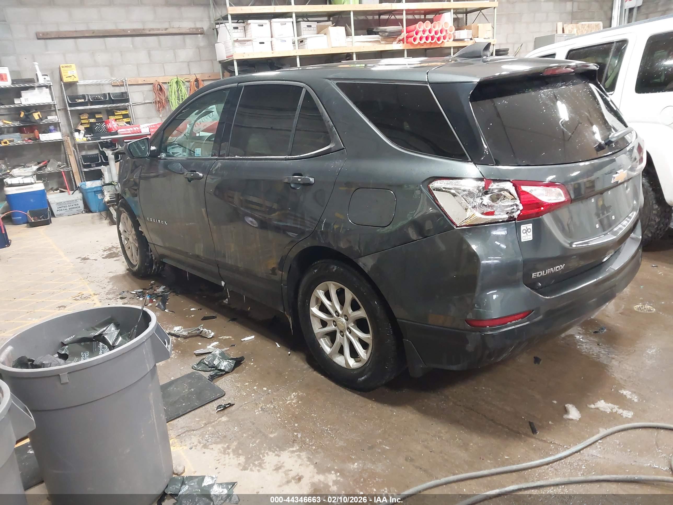 CHEVROLET EQUINOX image 3