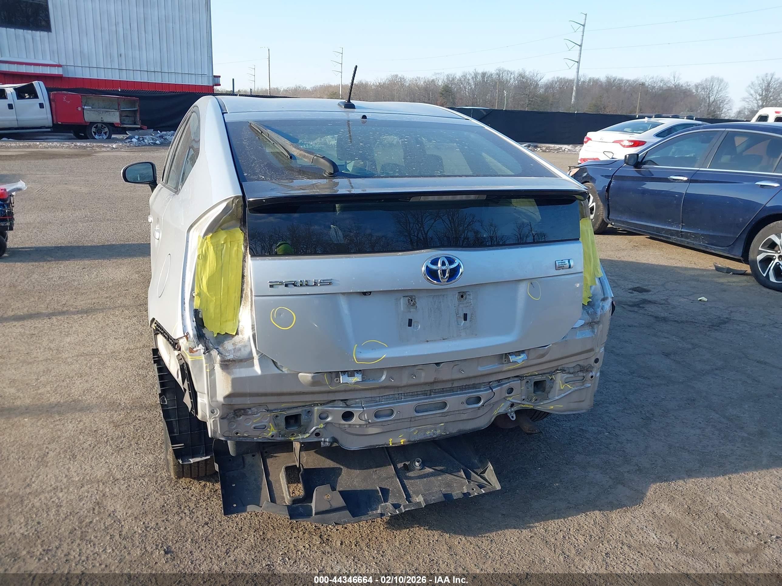 TOYOTA PRIUS image 6