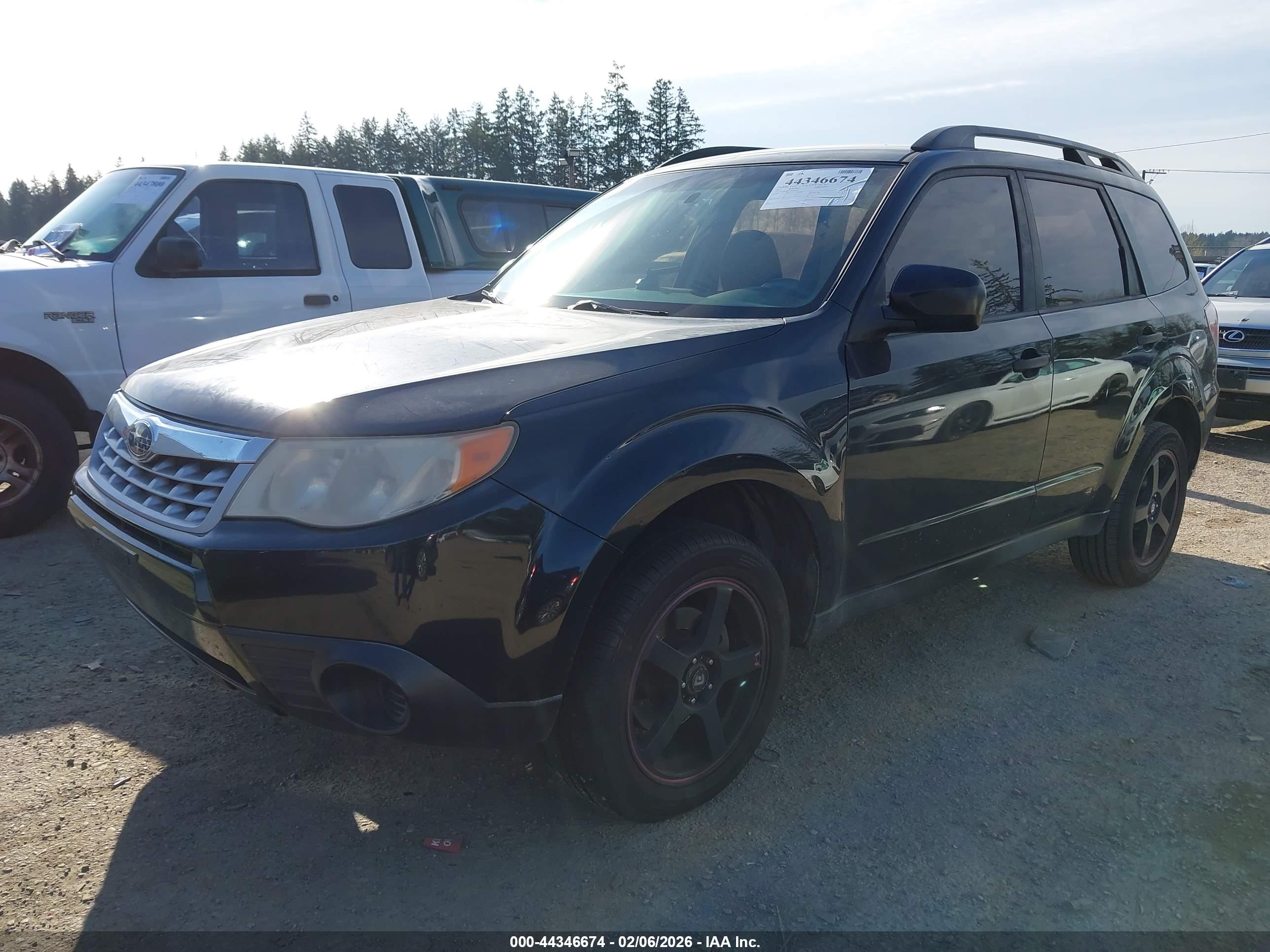 SUBARU FORESTER image 2