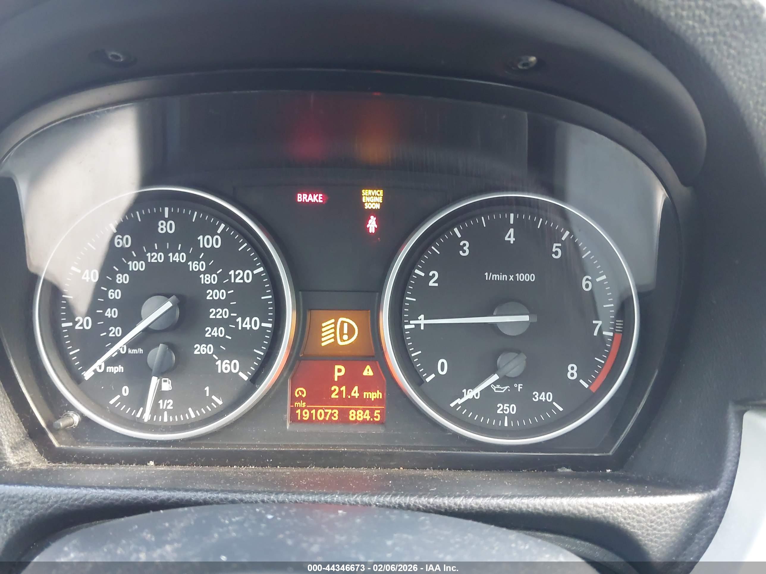 BMW 335I image 7