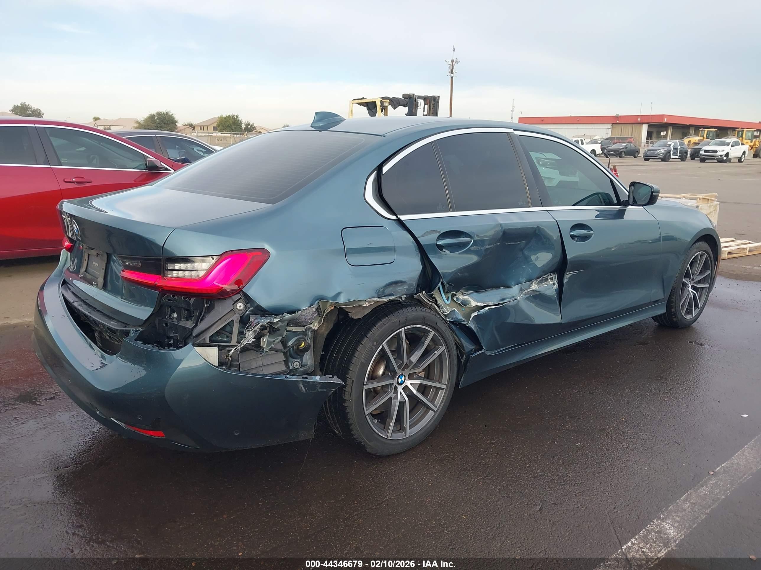 BMW 330I image 6