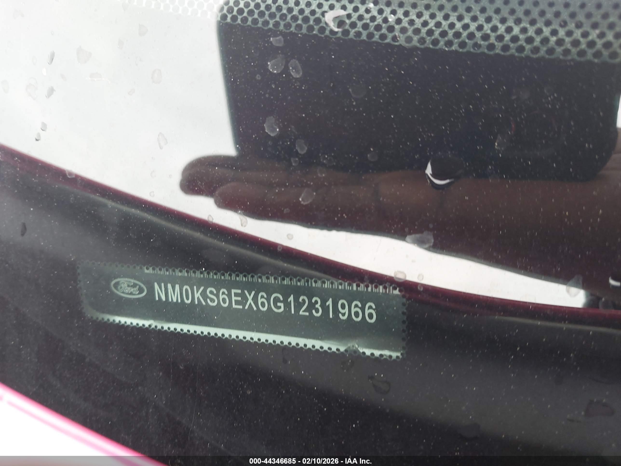 FORD TRANSIT image 9