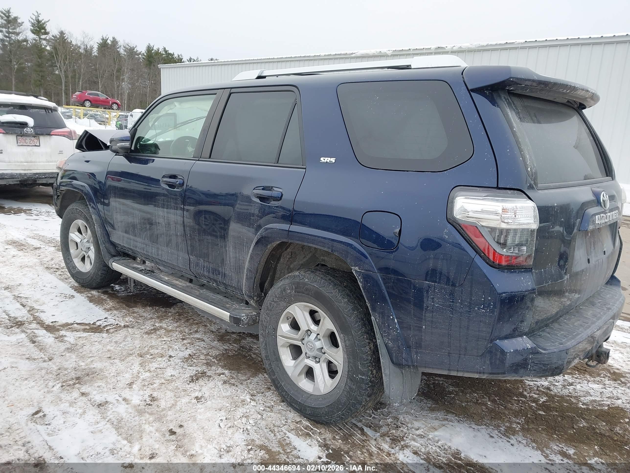 TOYOTA 4RUNNER image 3
