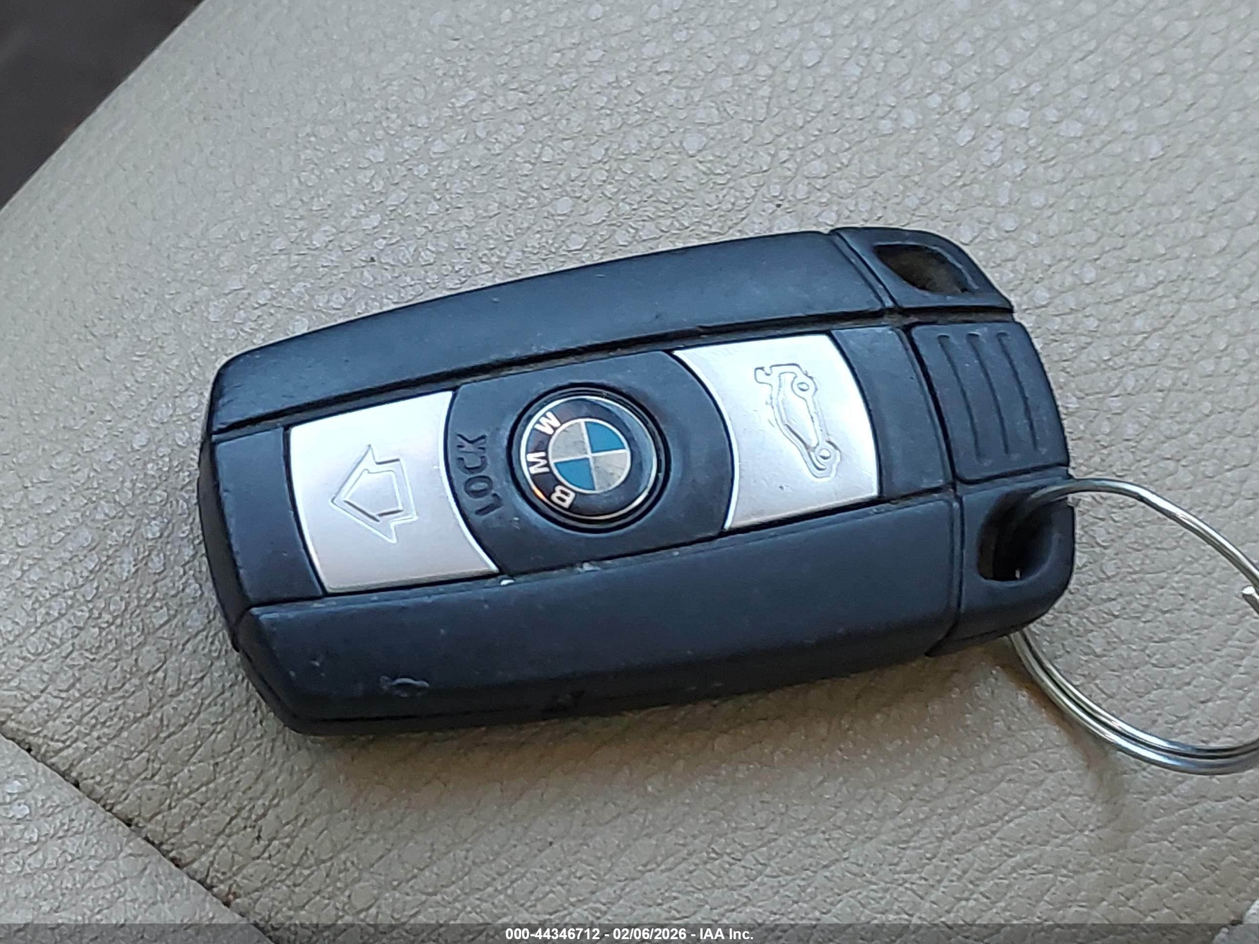 BMW X1 image 11