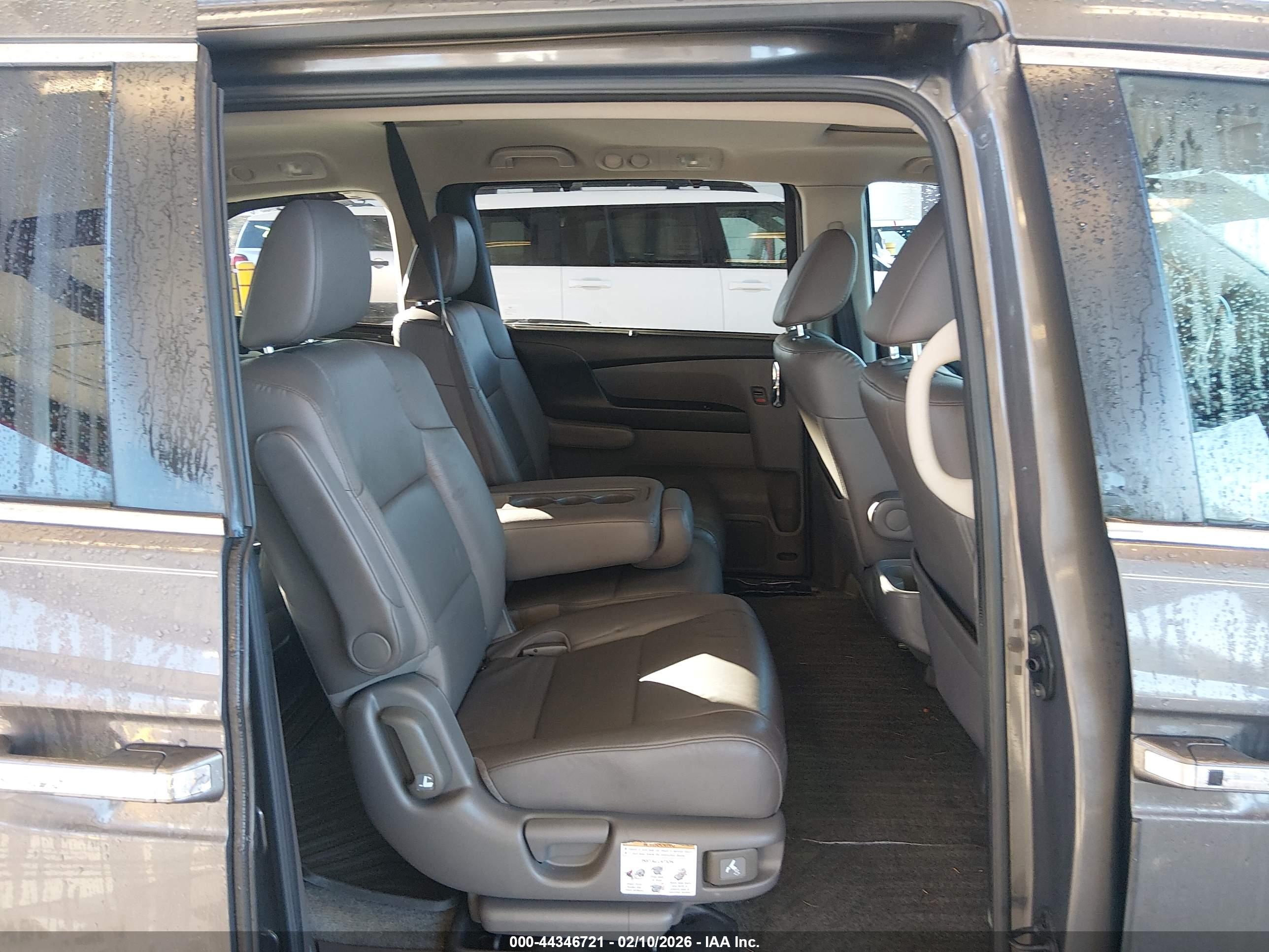 HONDA ODYSSEY image 8