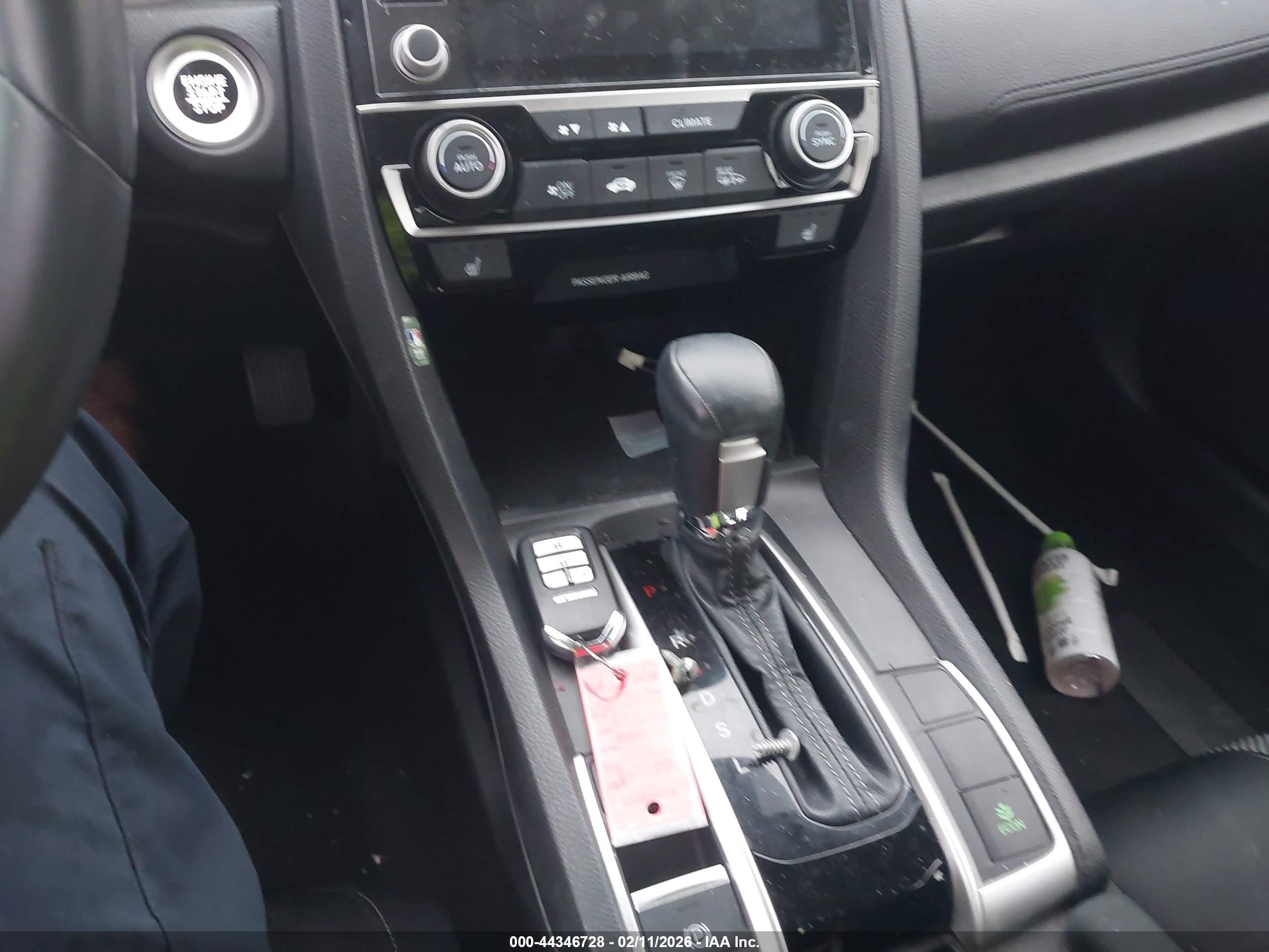 HONDA CIVIC image 11