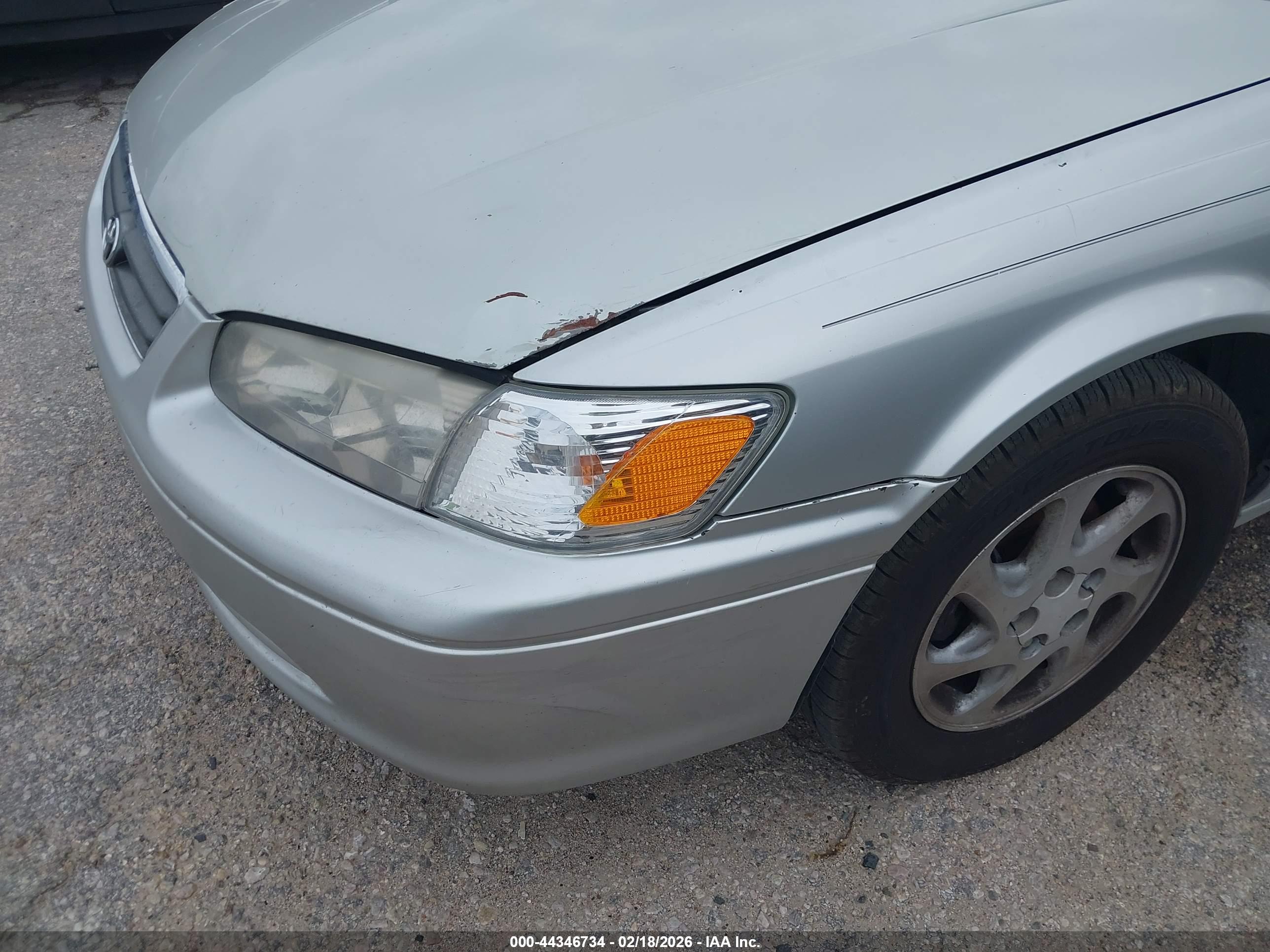 TOYOTA CAMRY image 6