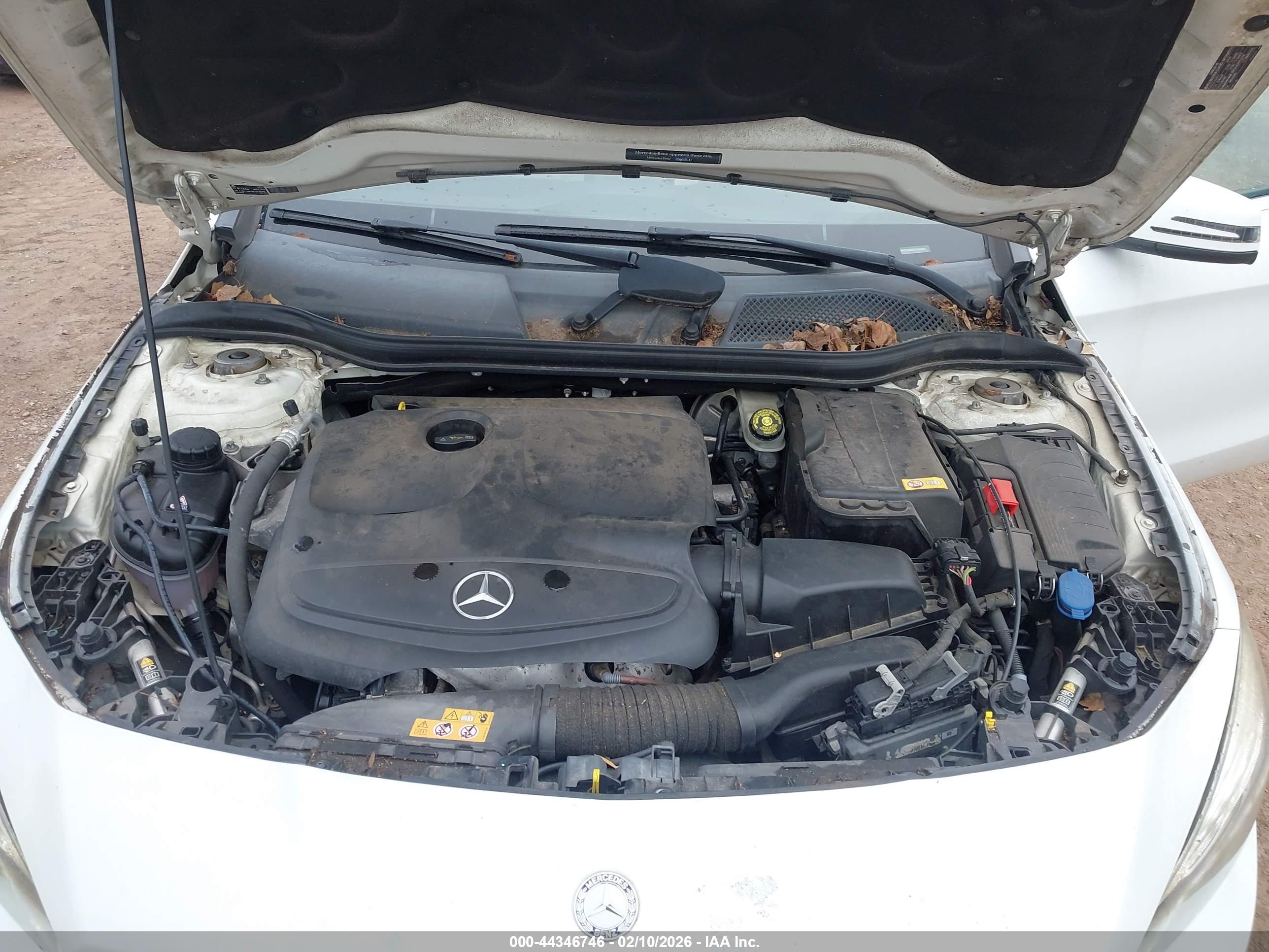 MERCEDES-BENZ CLA image 10